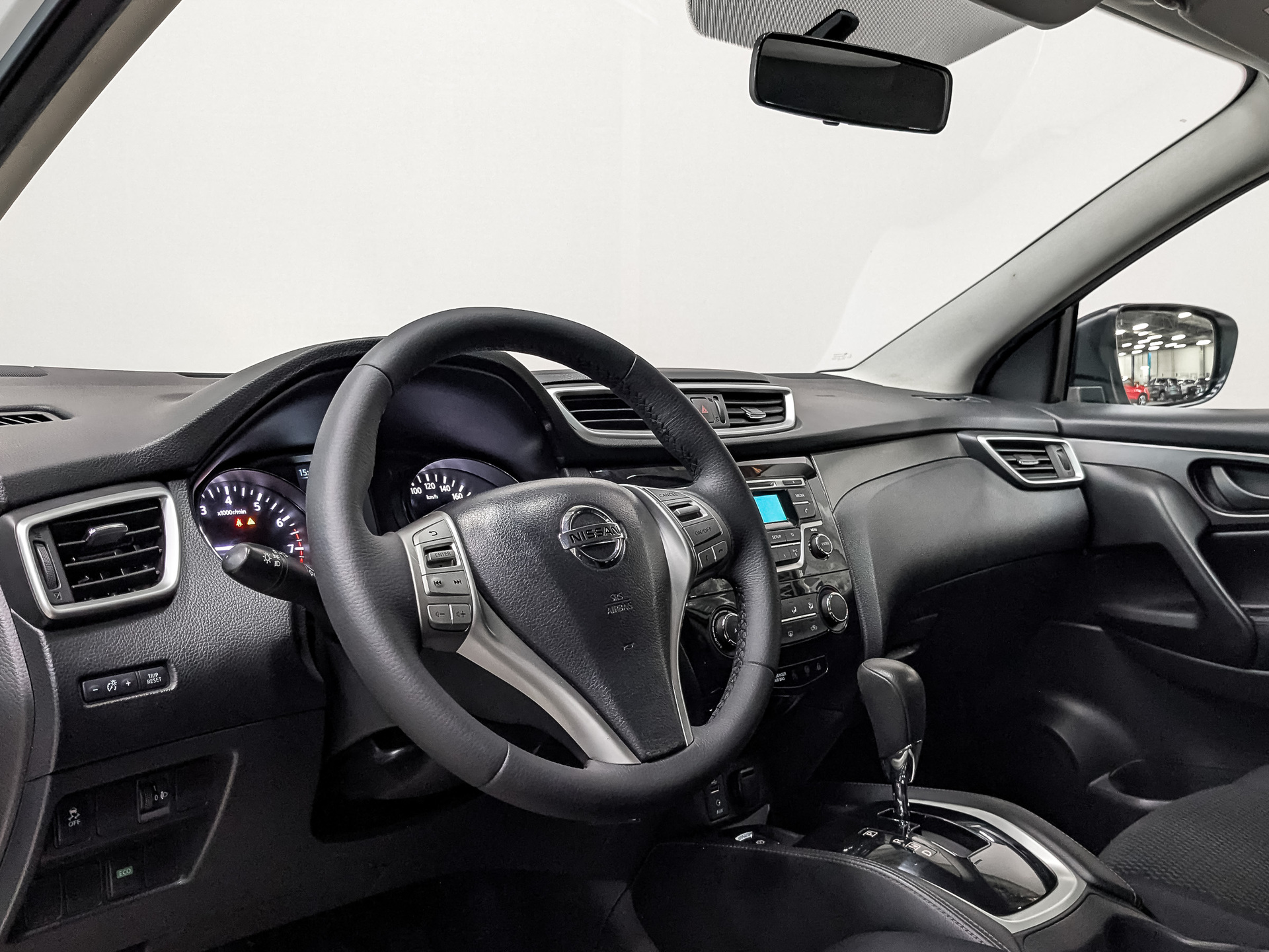 NISSAN Qashqai 2.00 (144 л.с), автомат, 2016, пробег 144 364 км