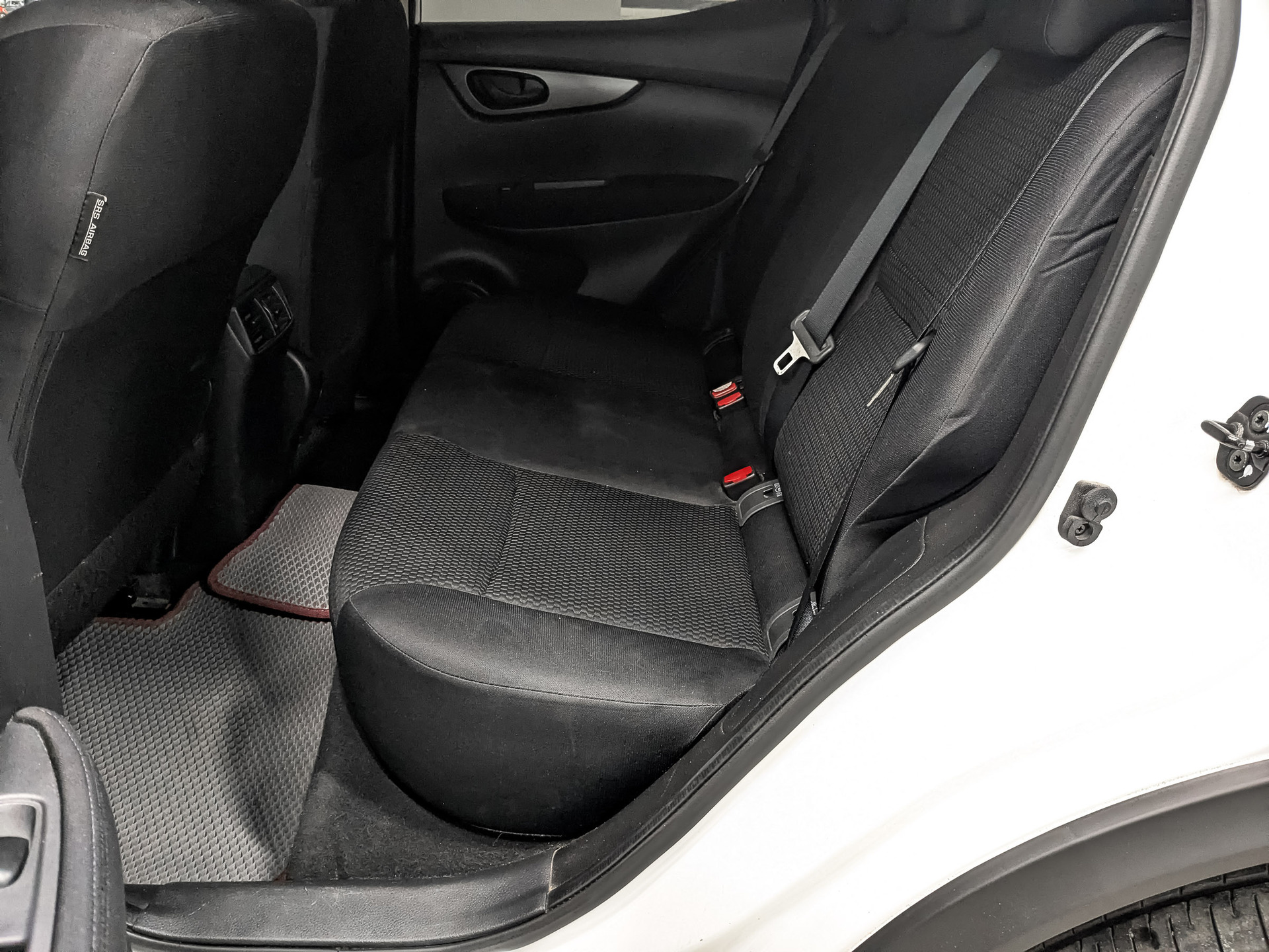 NISSAN Qashqai 2.00 (144 л.с), автомат, 2016, пробег 144 364 км