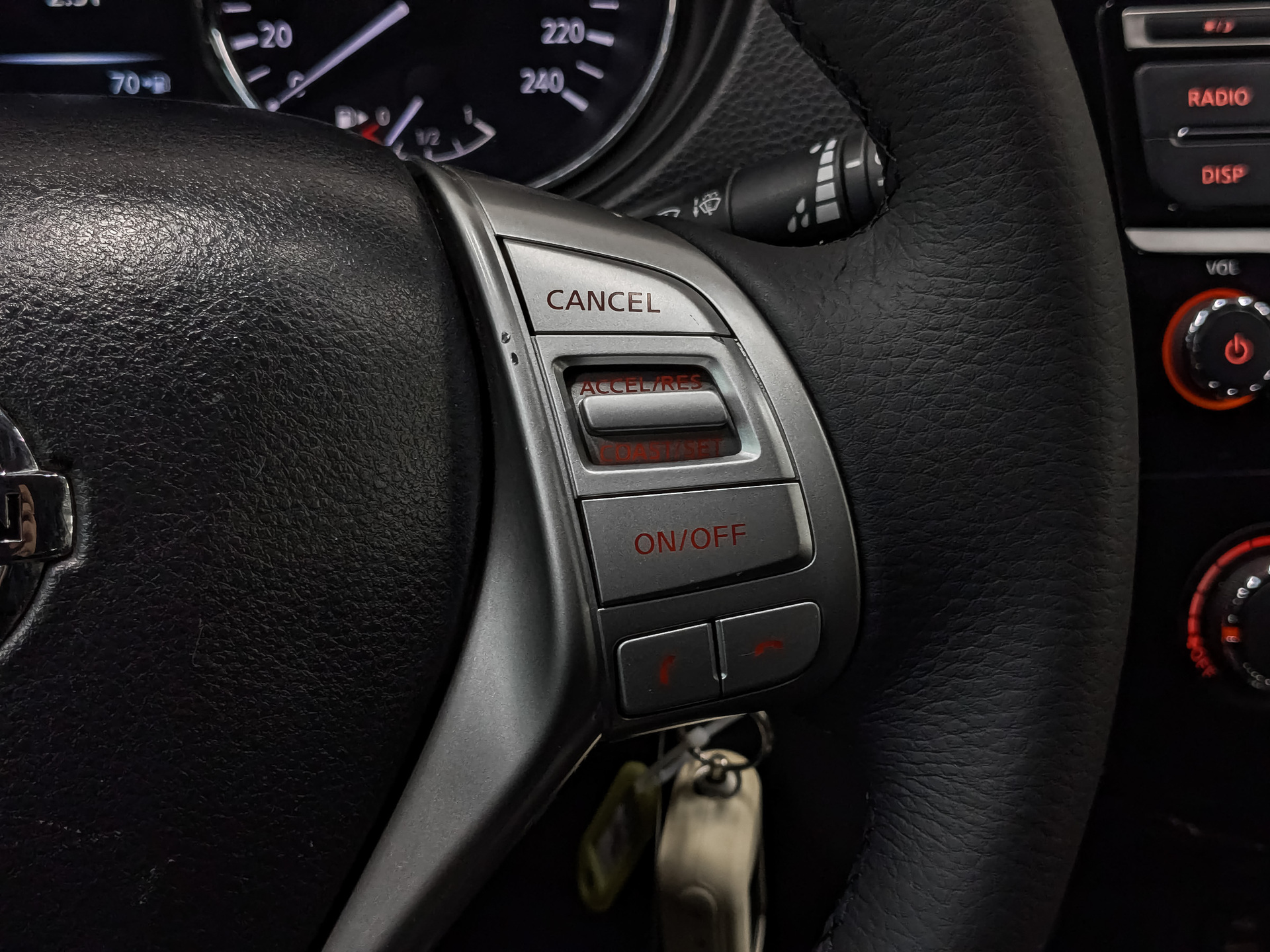 NISSAN Qashqai 2.00 (144 л.с), автомат, 2016, пробег 144 364 км