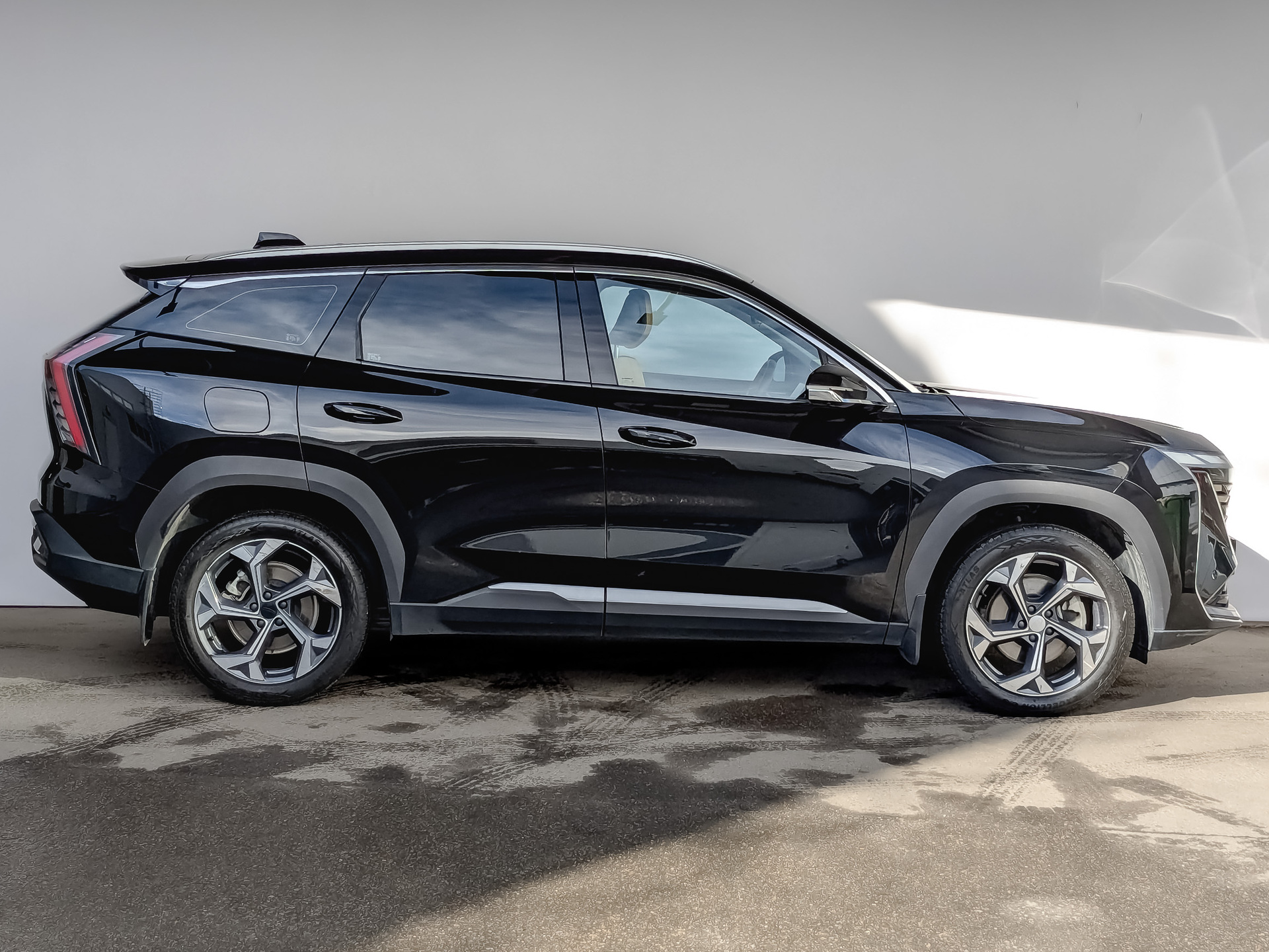 GEELY Boyue L 1.50 (174 л.с), автомат, 2023, пробег 33 000 км