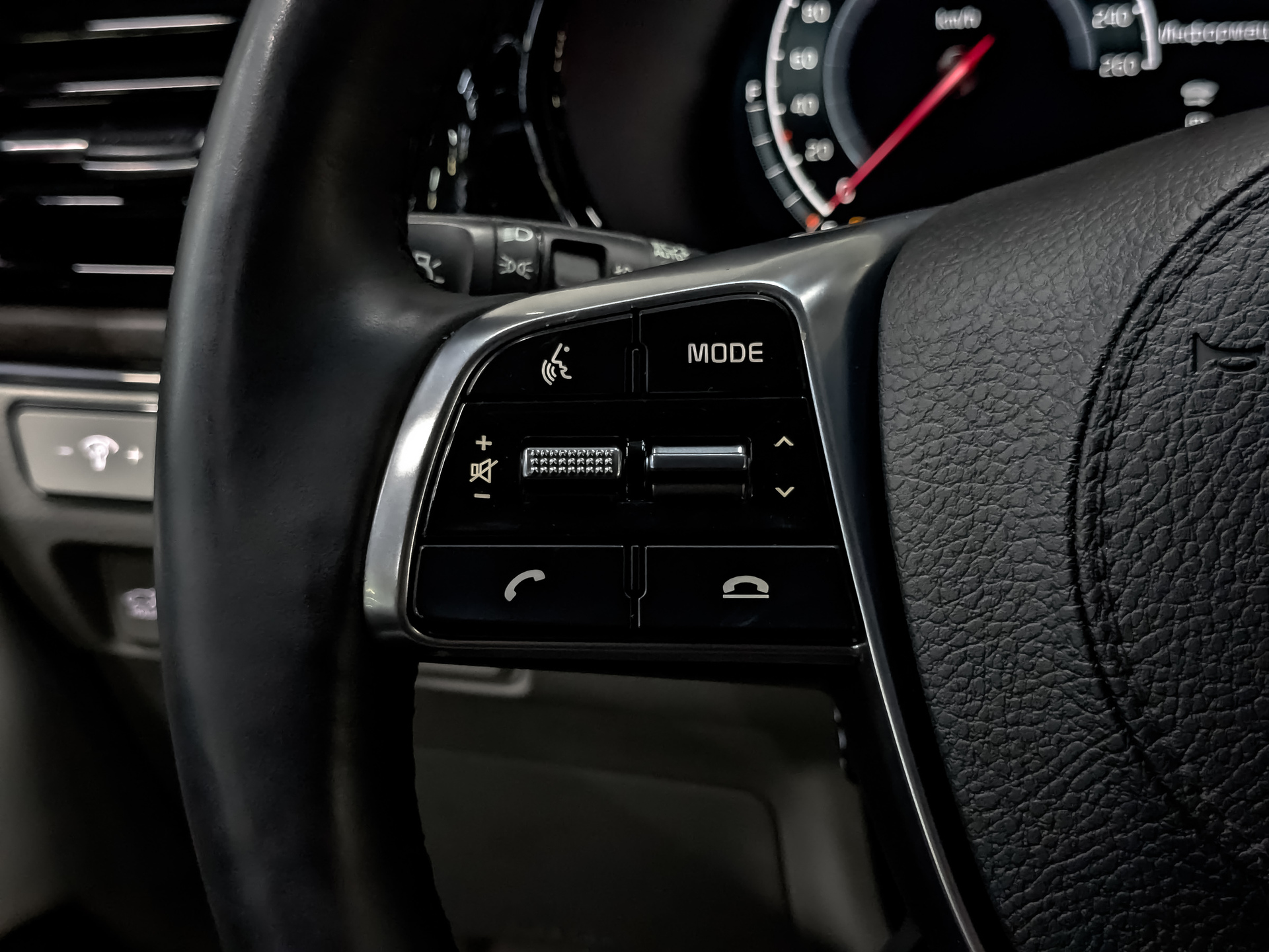 KIA Mohave 3.00 (260 л.с), автомат, 2021, пробег 98 157 км
