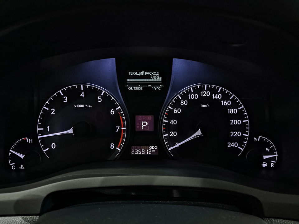 Фото Lexus RX с пробегом 235907 км