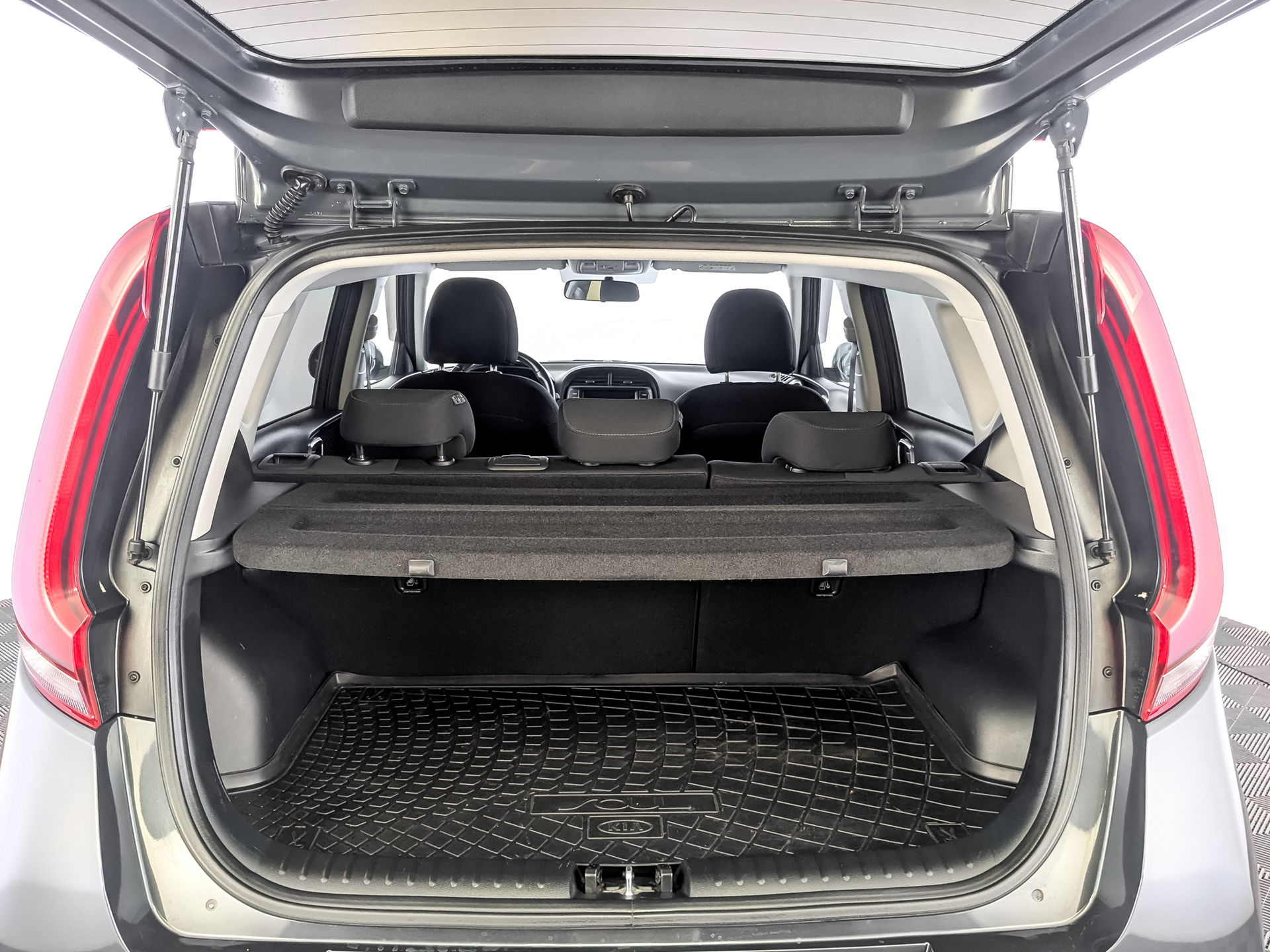 KIA Soul 1.60 (123 л.с), автомат, 2021, пробег 61 437 км