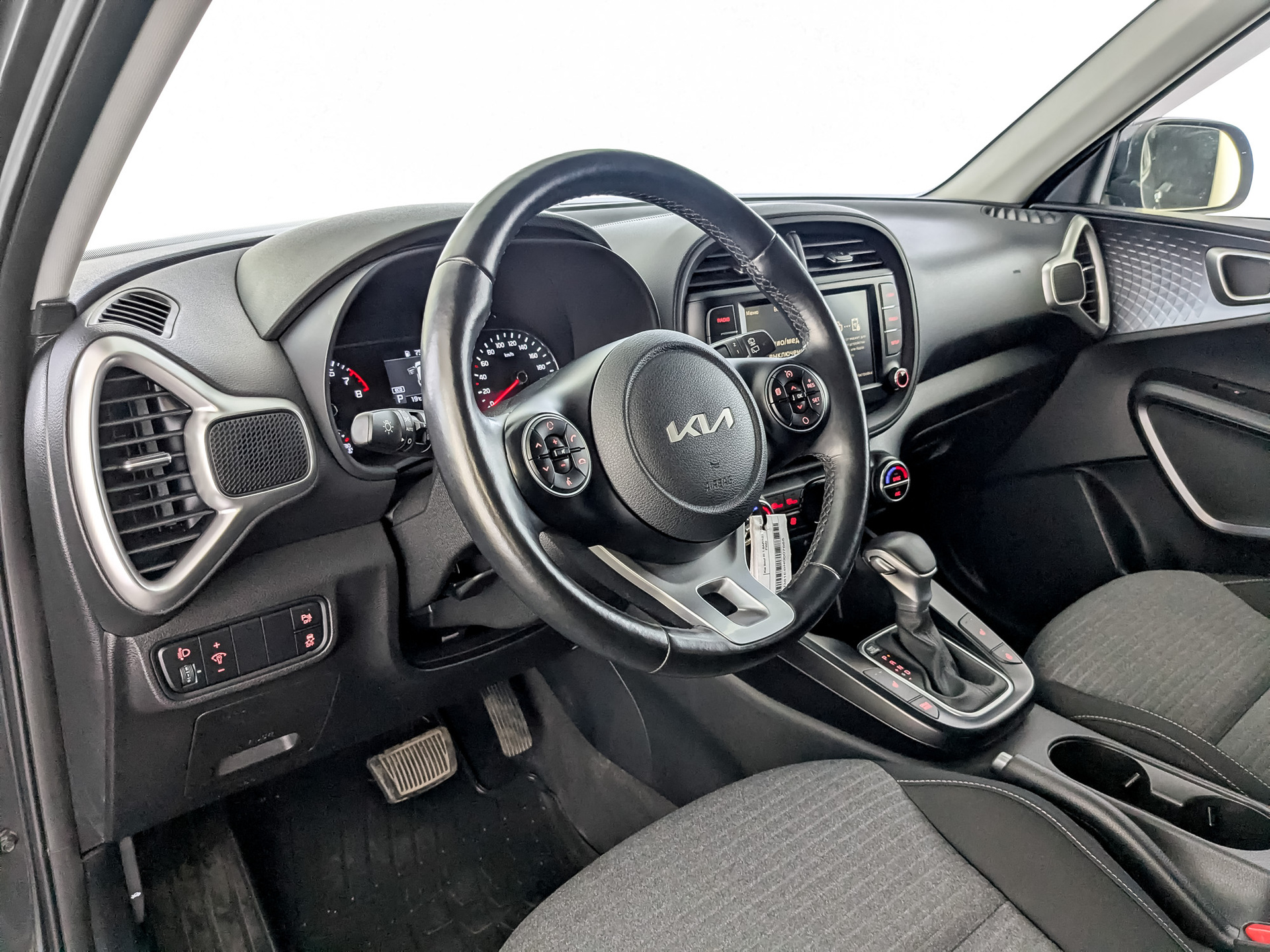 KIA Soul 1.60 (123 л.с), автомат, 2021, пробег 61 437 км