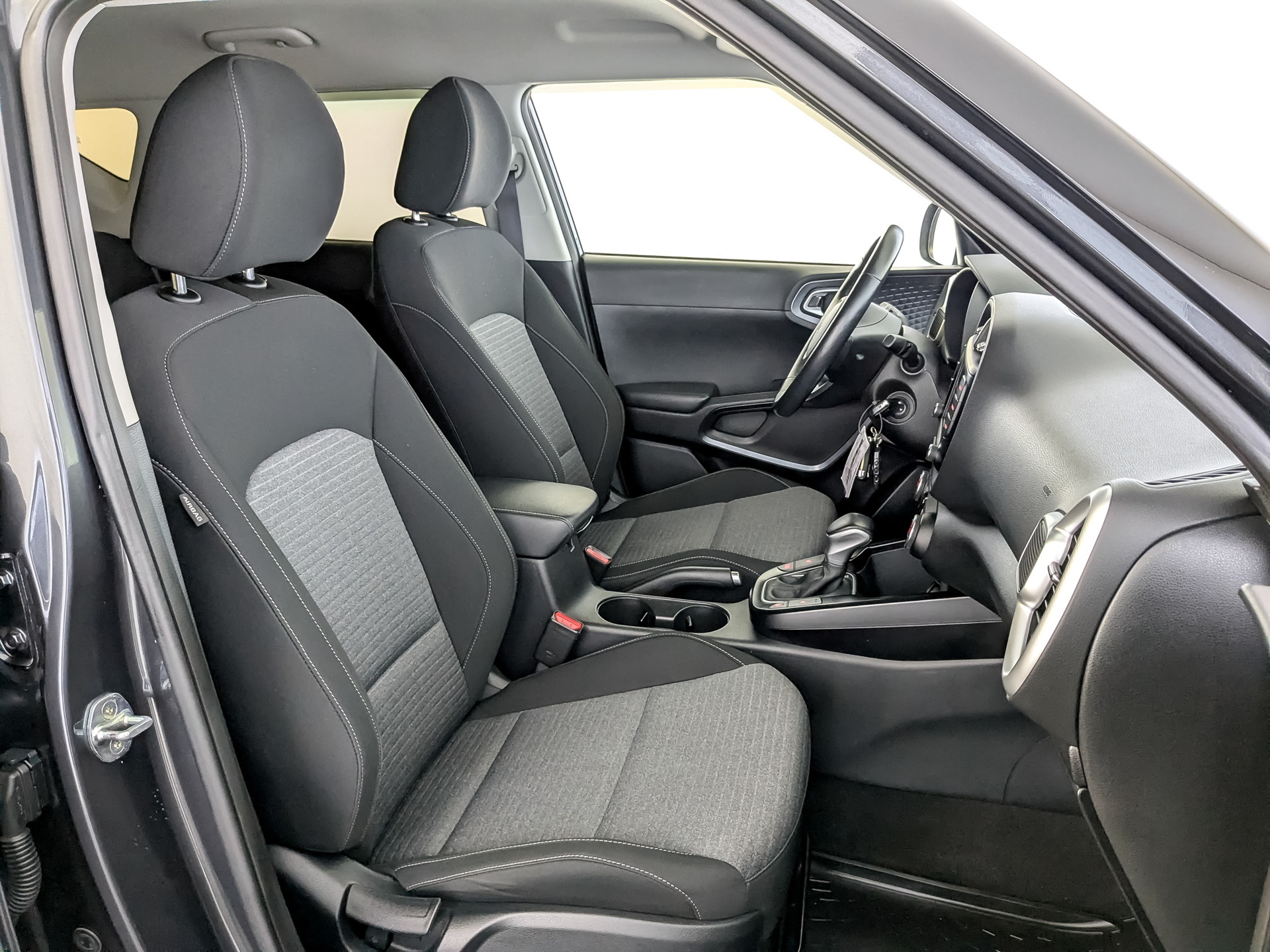 KIA Soul 1.60 (123 л.с), автомат, 2021, пробег 61 437 км