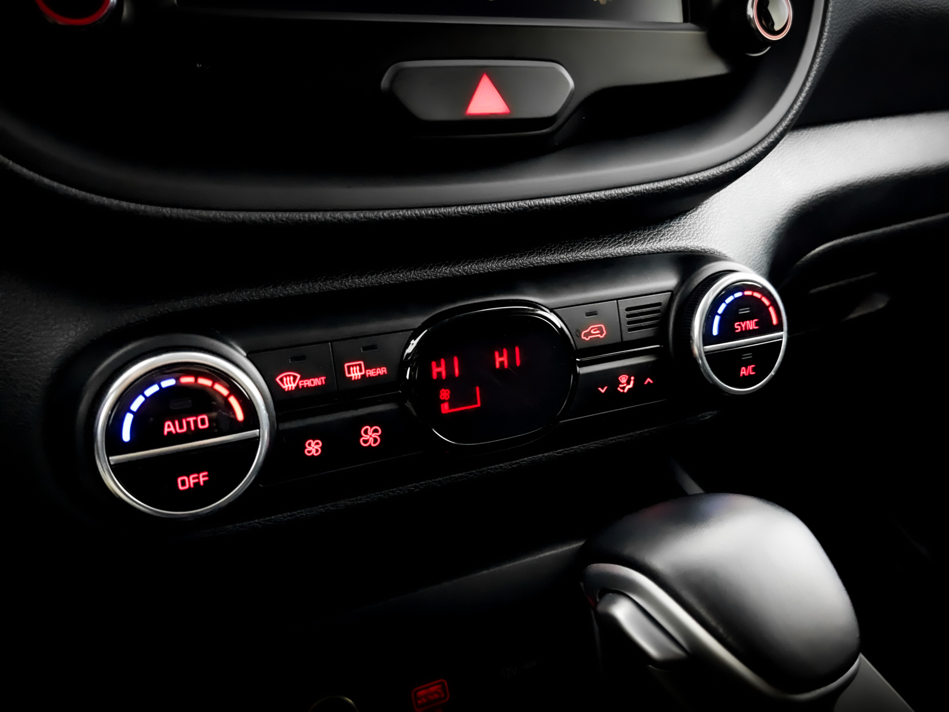KIA Soul 1.60 (123 л.с), автомат, 2021, пробег 61 437 км