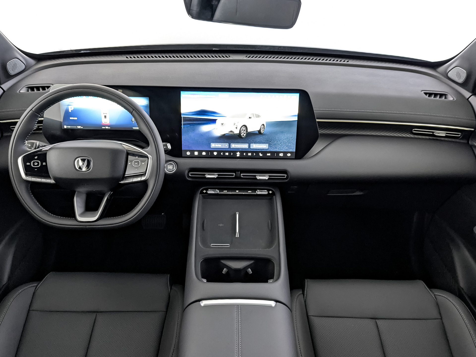 Фото Changan UNI-S Техно 1.5T/147 7RT Полный привод