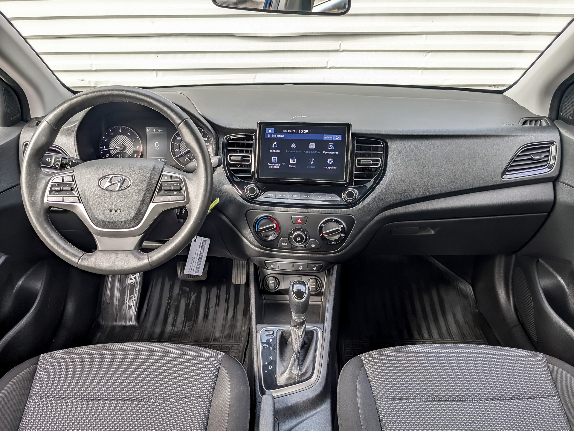 HYUNDAI Solaris 1.60 (123 л.с), автомат, 2022, пробег 45 136 км