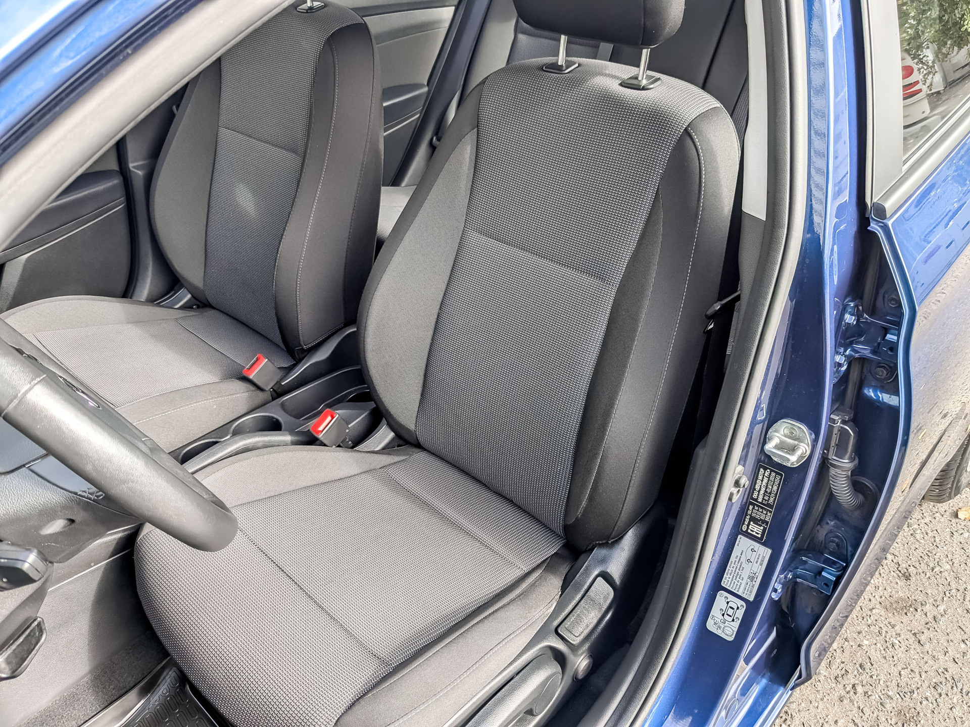 HYUNDAI Solaris 1.60 (123 л.с), автомат, 2022, пробег 45 136 км