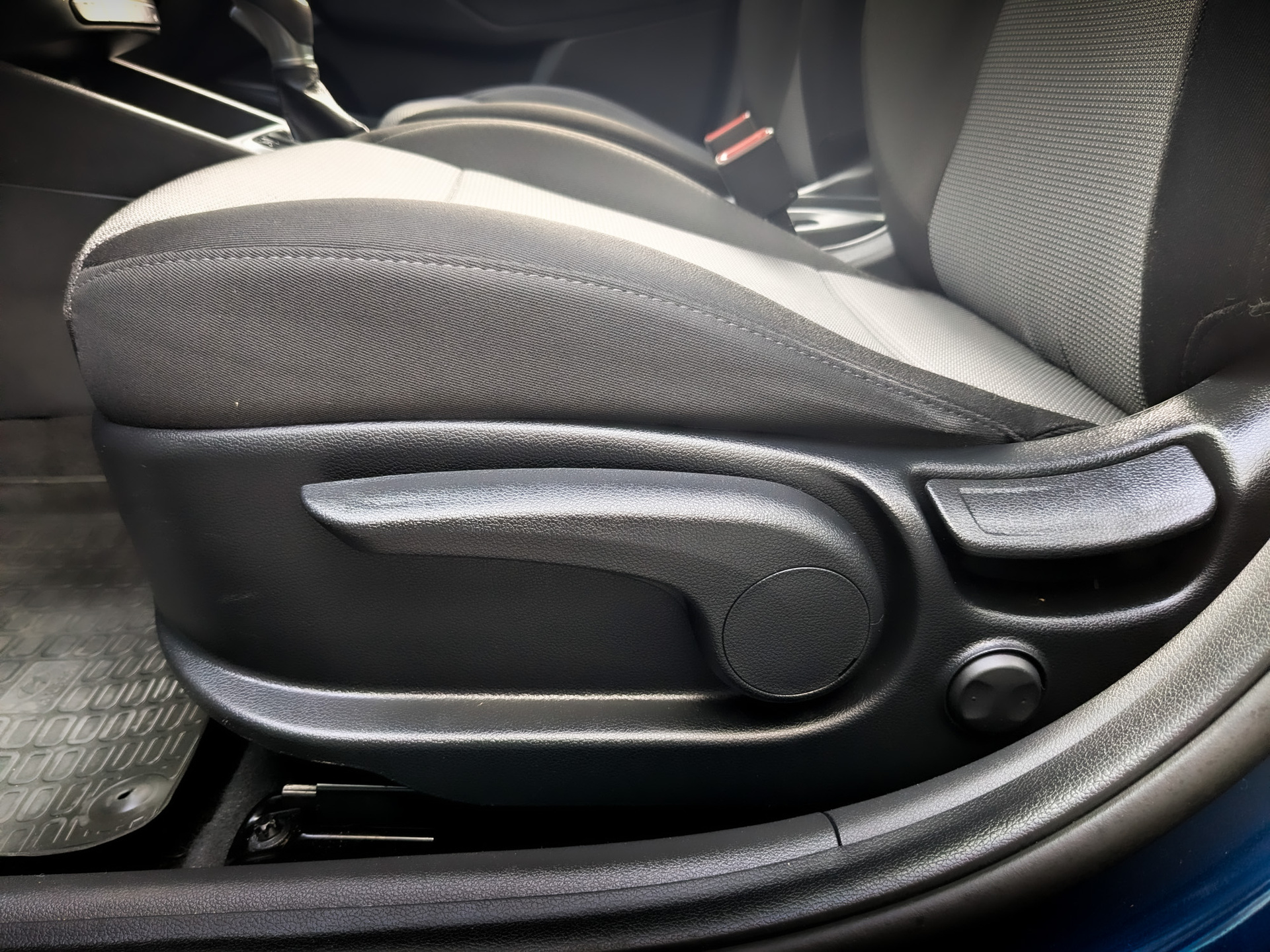 HYUNDAI Solaris 1.60 (123 л.с), автомат, 2022, пробег 45 136 км