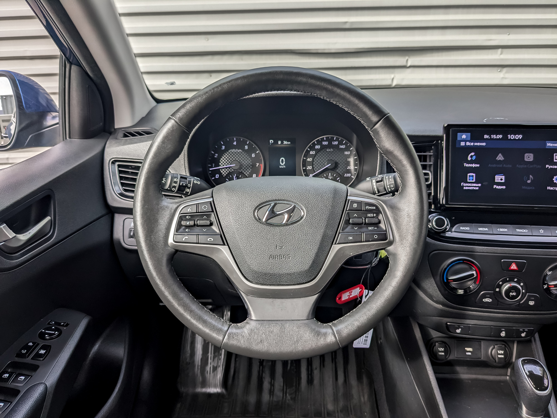 HYUNDAI Solaris 1.60 (123 л.с), автомат, 2022, пробег 45 136 км