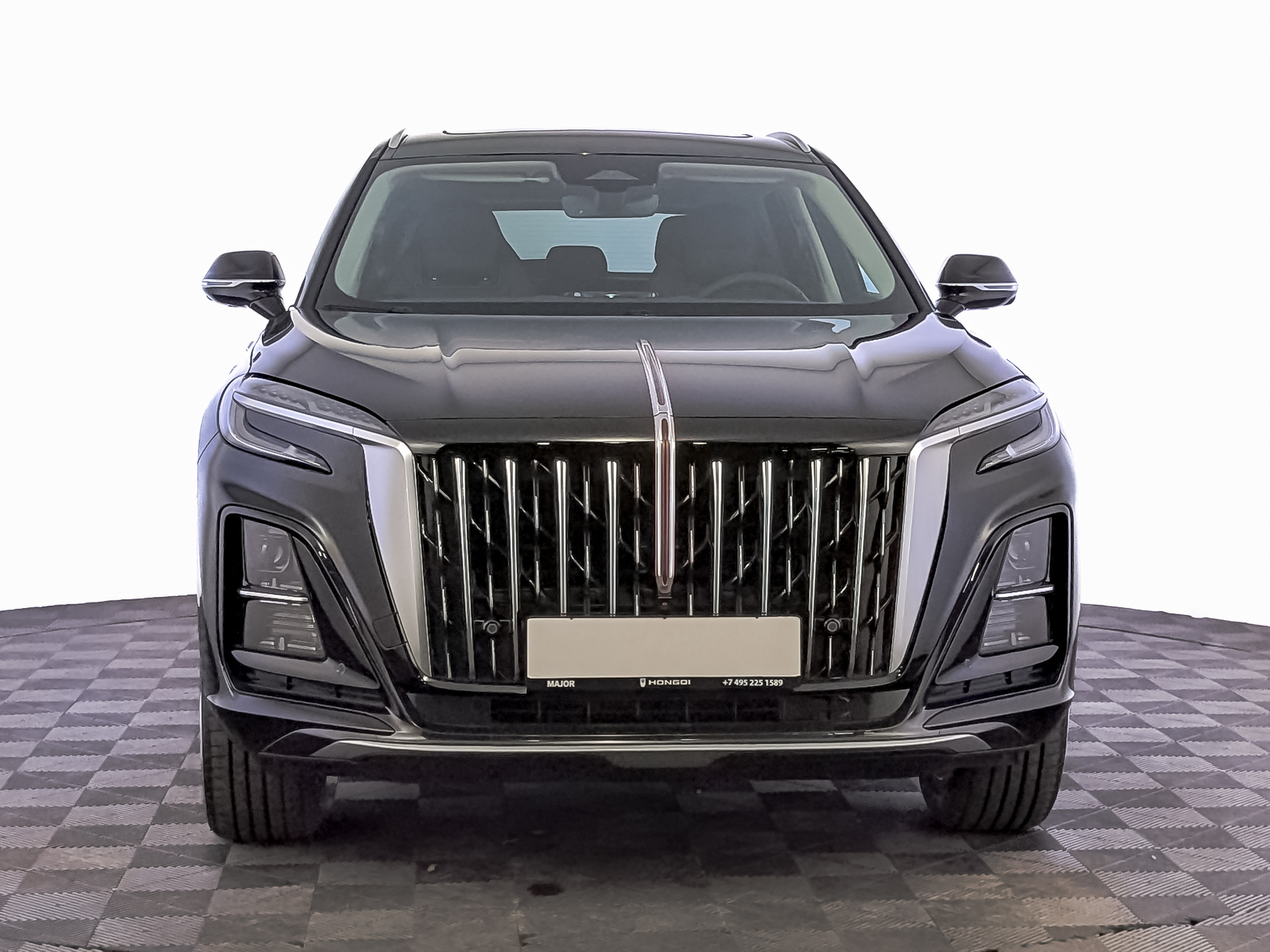 Фото Hongqi HS3 Deluxe 2.0Т/245 8AT 4WD