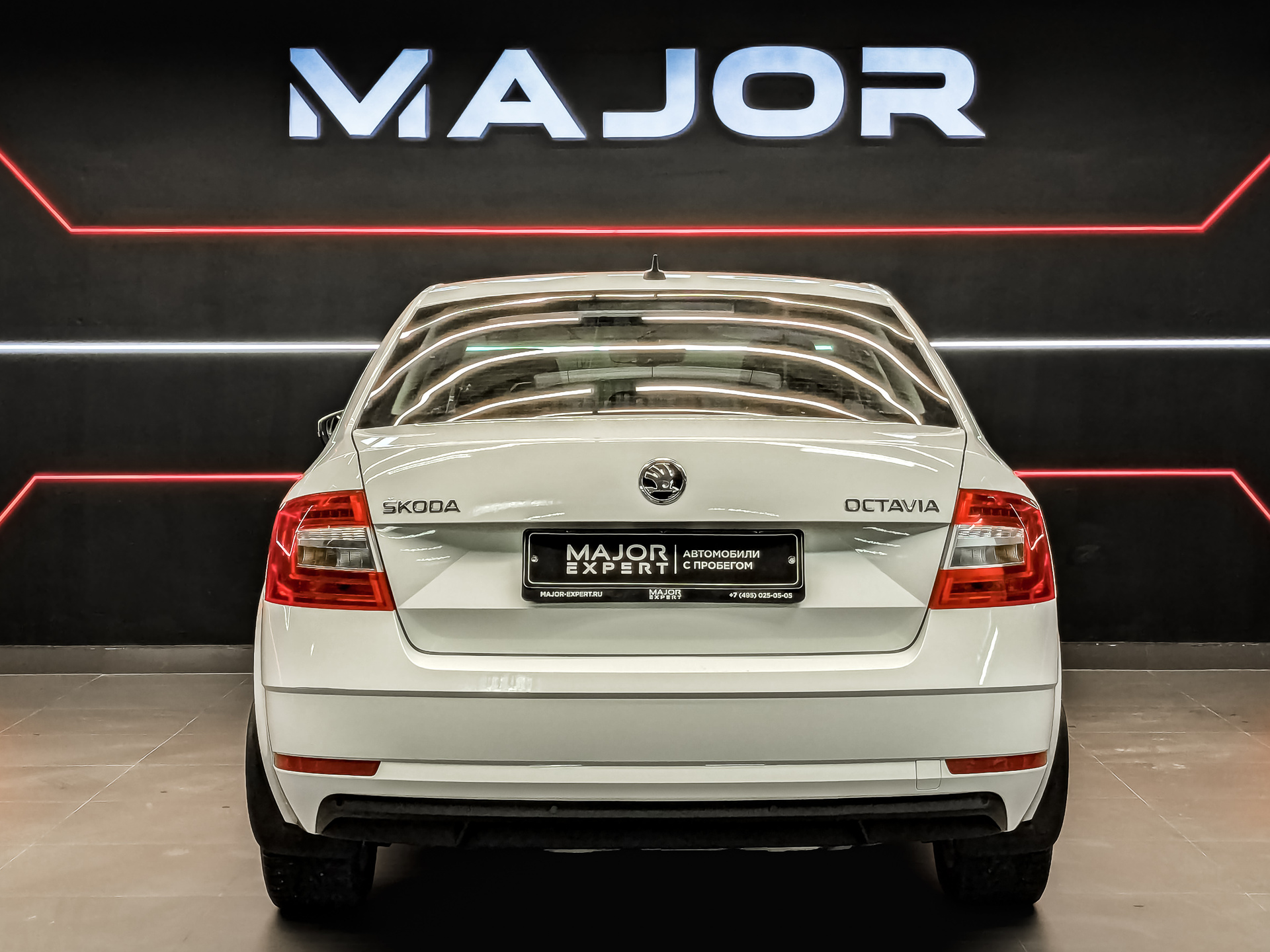 SKODA Octavia 1.60 (110 л.с), автомат, 2019, пробег 66 632 км