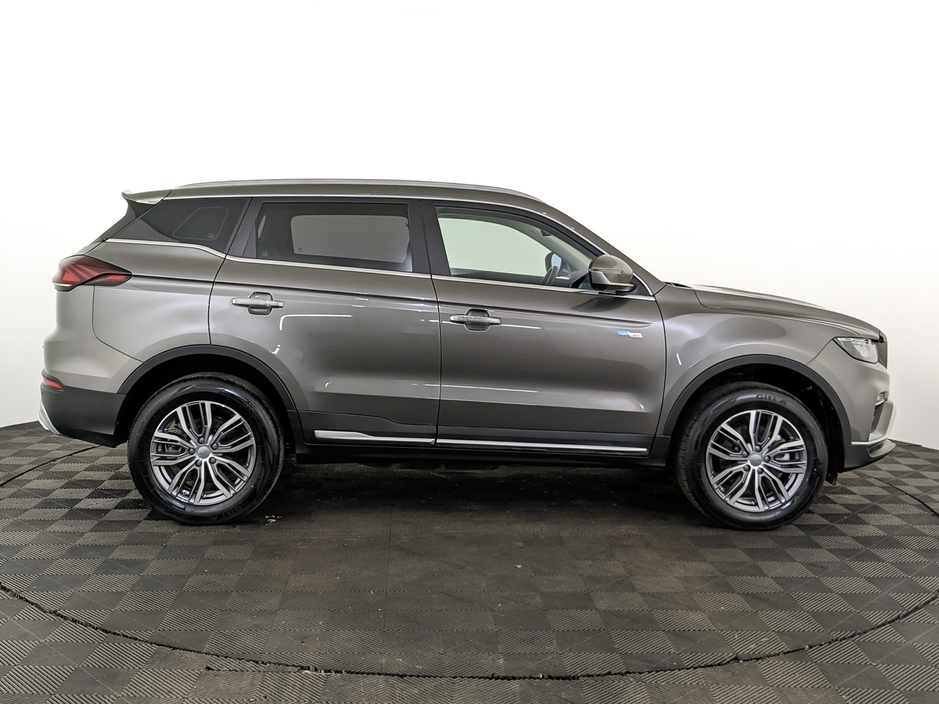 GEELY Atlas Pro 1.50 (177 л.с), автомат, 2024, пробег 5 934 км