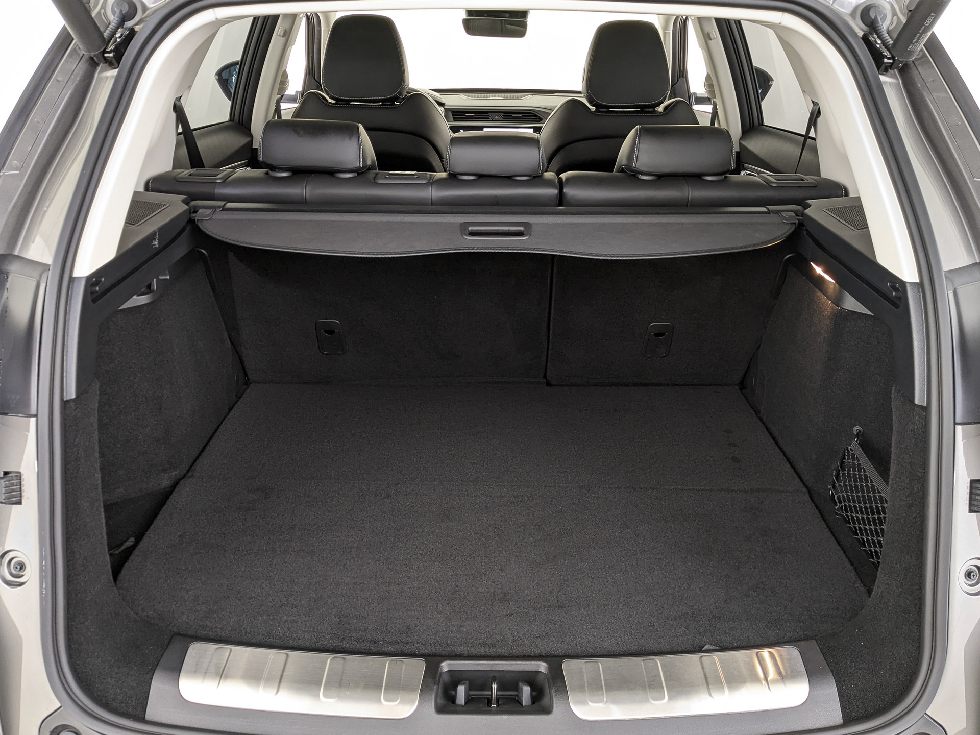 GEELY Atlas Pro 1.50 (177 л.с), автомат, 2024, пробег 5 934 км
