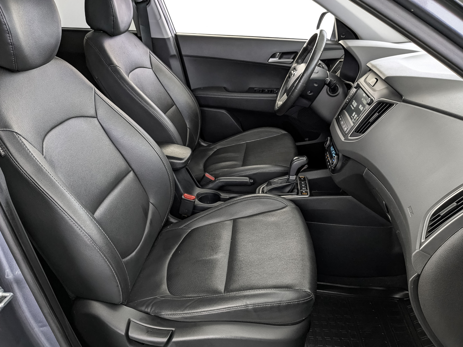HYUNDAI Creta 2.00 (149 л.с), автомат, 2019, пробег 104 435 км