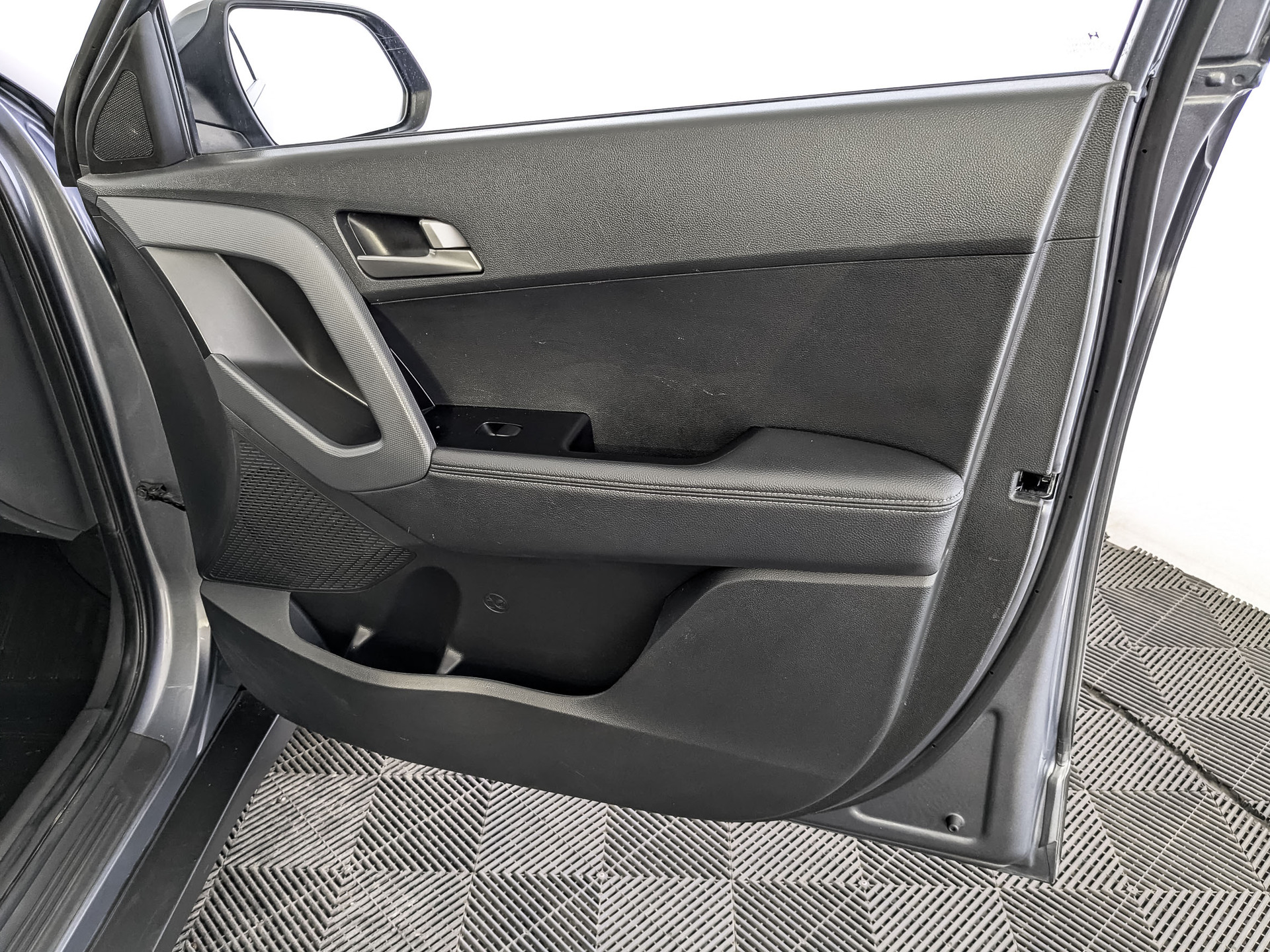 HYUNDAI Creta 2.00 (149 л.с), автомат, 2019, пробег 104 435 км