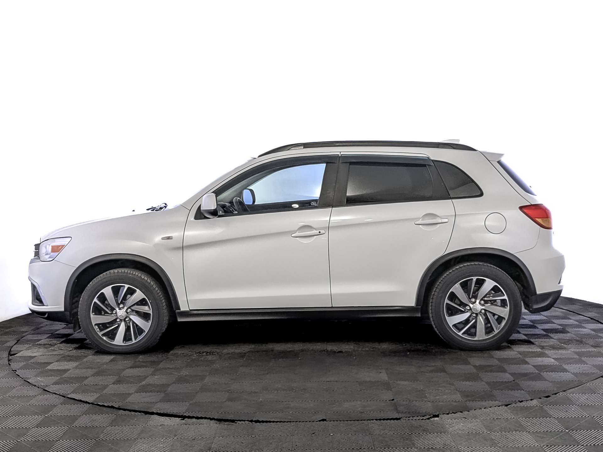 MITSUBISHI ASX 2.00 (150 л.с), автомат, 2018, пробег 99 578 км