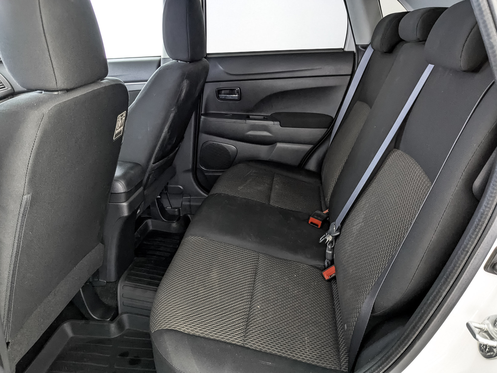 MITSUBISHI ASX 2.00 (150 л.с), автомат, 2018, пробег 99 578 км