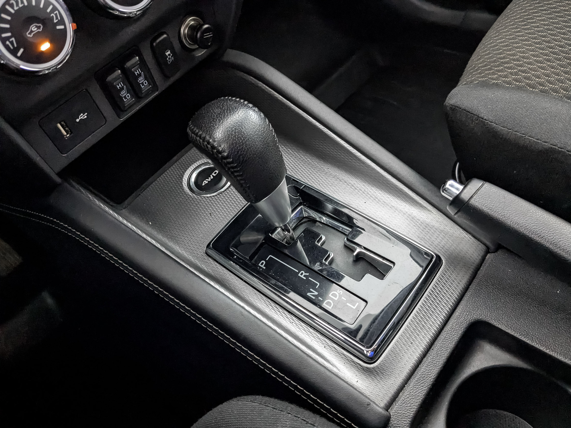 MITSUBISHI ASX 2.00 (150 л.с), автомат, 2018, пробег 99 578 км