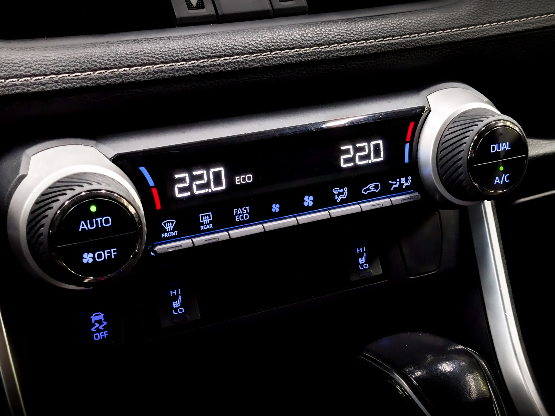 TOYOTA Rav-4 2.00 (149 л.с), автомат, 2020, пробег 80 457 км
