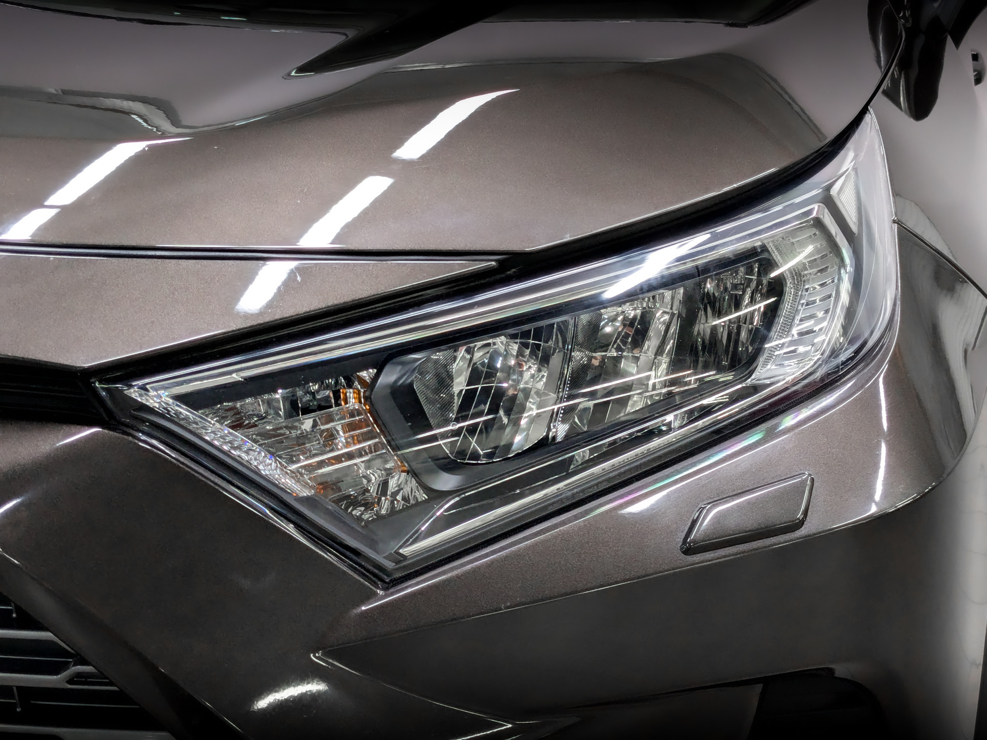TOYOTA Rav-4 2.00 (149 л.с), автомат, 2020, пробег 80 457 км