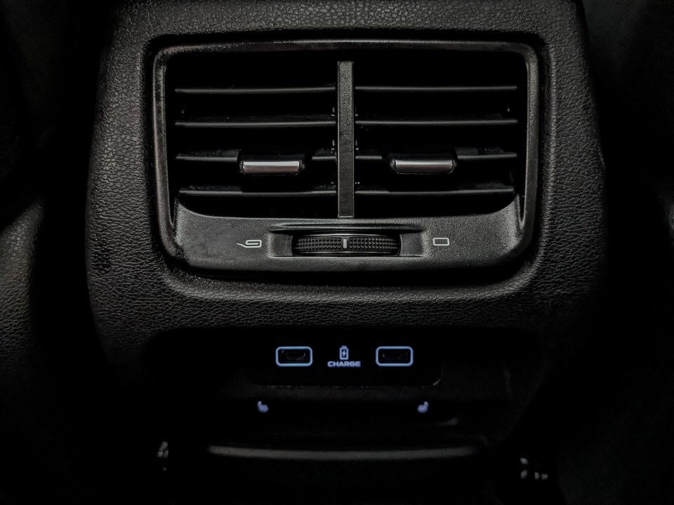 Фото Geely Tugella с пробегом 56 978 км