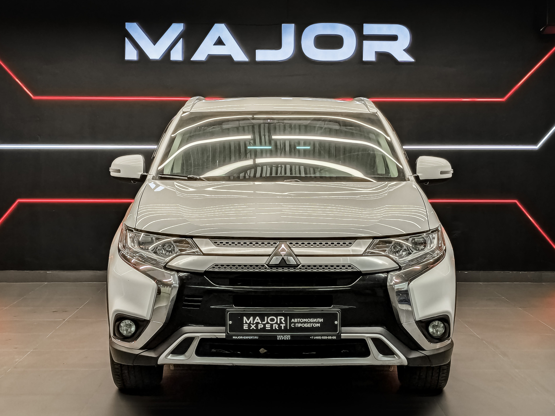 MITSUBISHI Outlander 2.00 (146 л.с), автомат, 2020, пробег 98 552 км