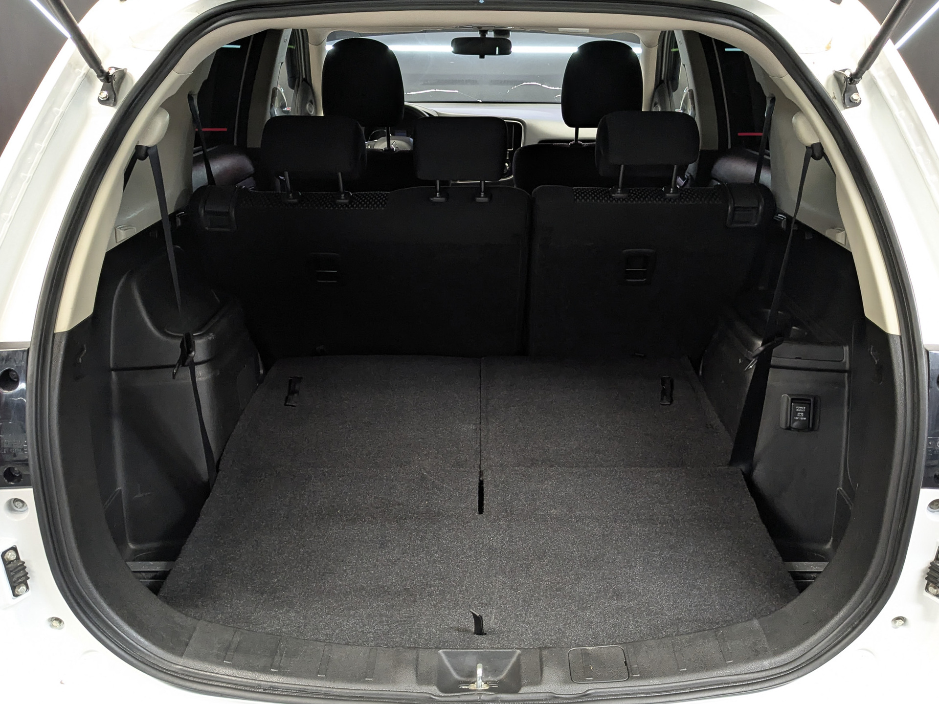 MITSUBISHI Outlander 2.00 (146 л.с), автомат, 2020, пробег 98 552 км