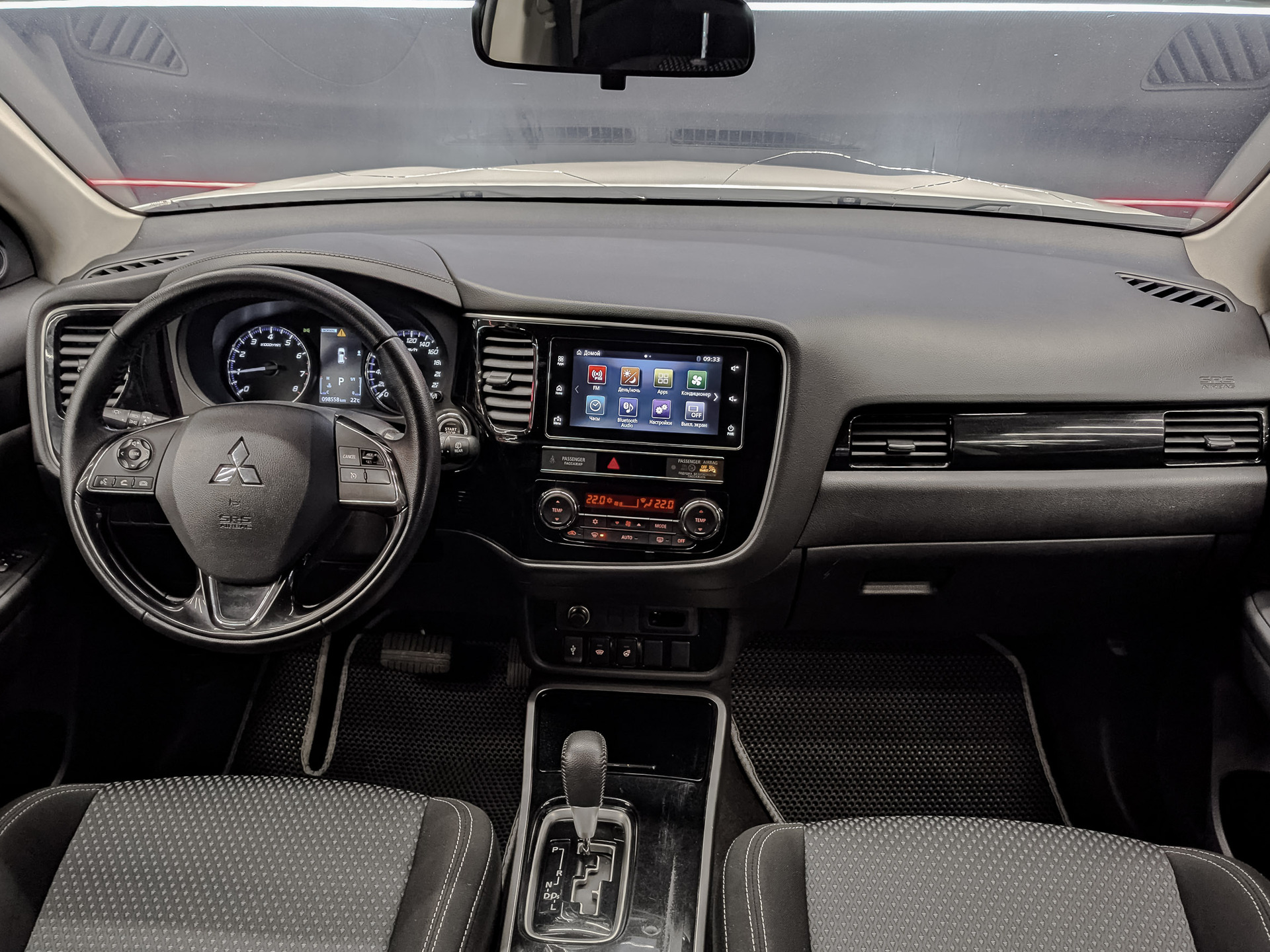 MITSUBISHI Outlander 2.00 (146 л.с), автомат, 2020, пробег 98 552 км