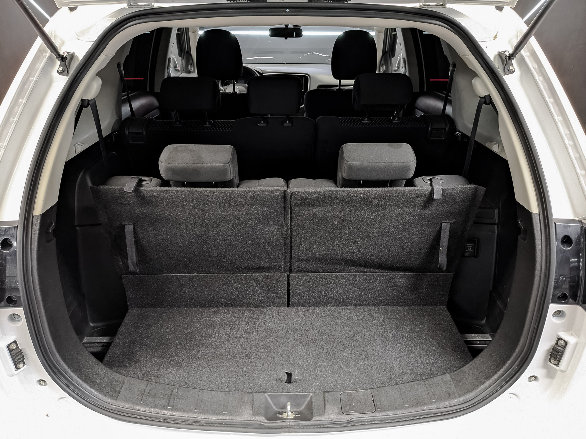 MITSUBISHI Outlander 2.00 (146 л.с), автомат, 2020, пробег 98 552 км