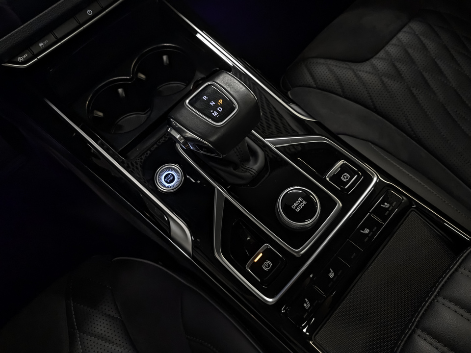 Фото Hongqi HS5 с пробегом 55 392 км