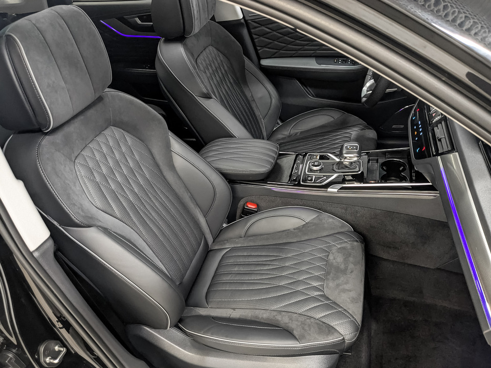 Фото Hongqi HS5 с пробегом 55 392 км