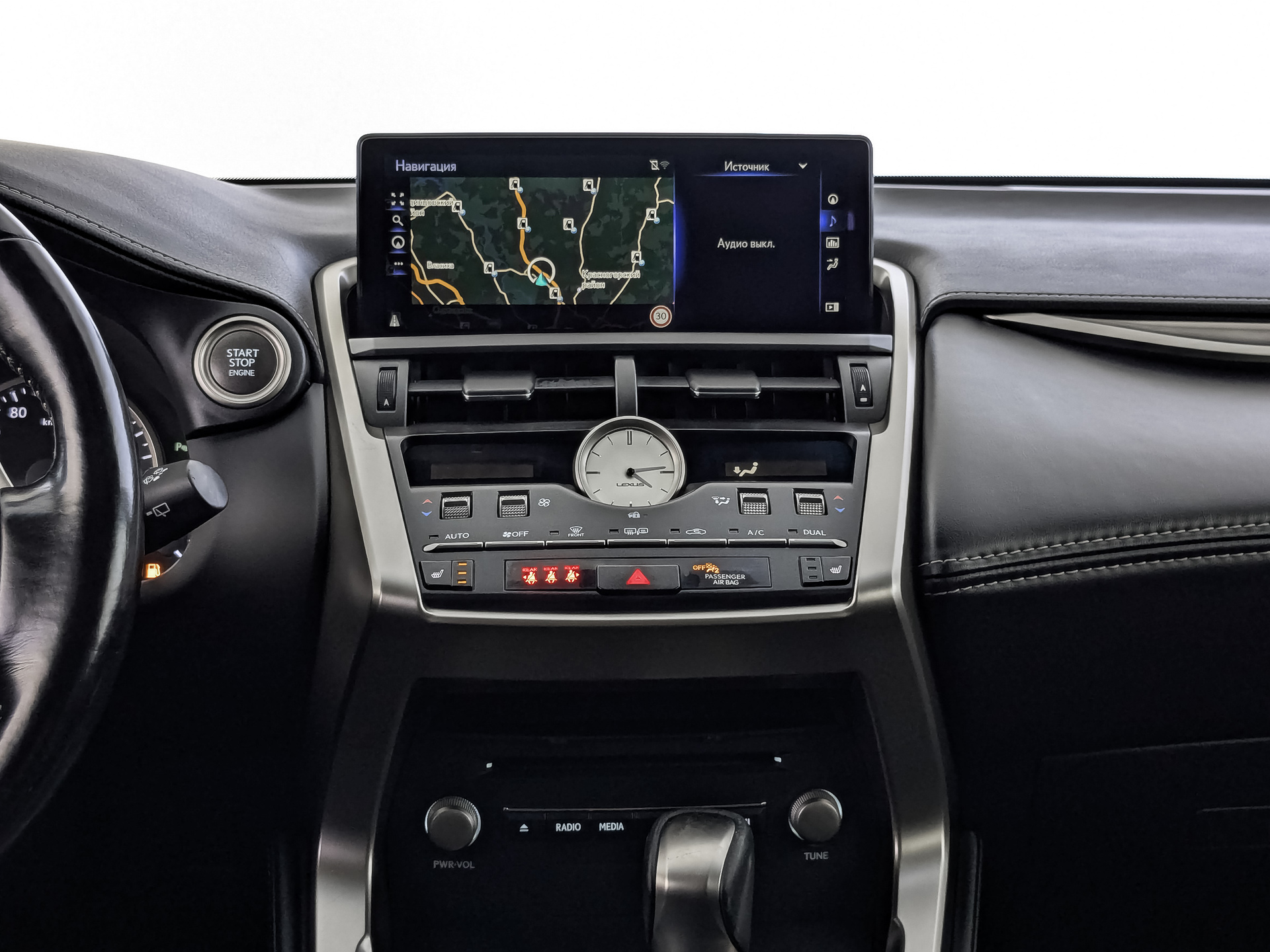 LEXUS NX 2.00 (150 л.с), автомат, 2018, пробег 111 557 км