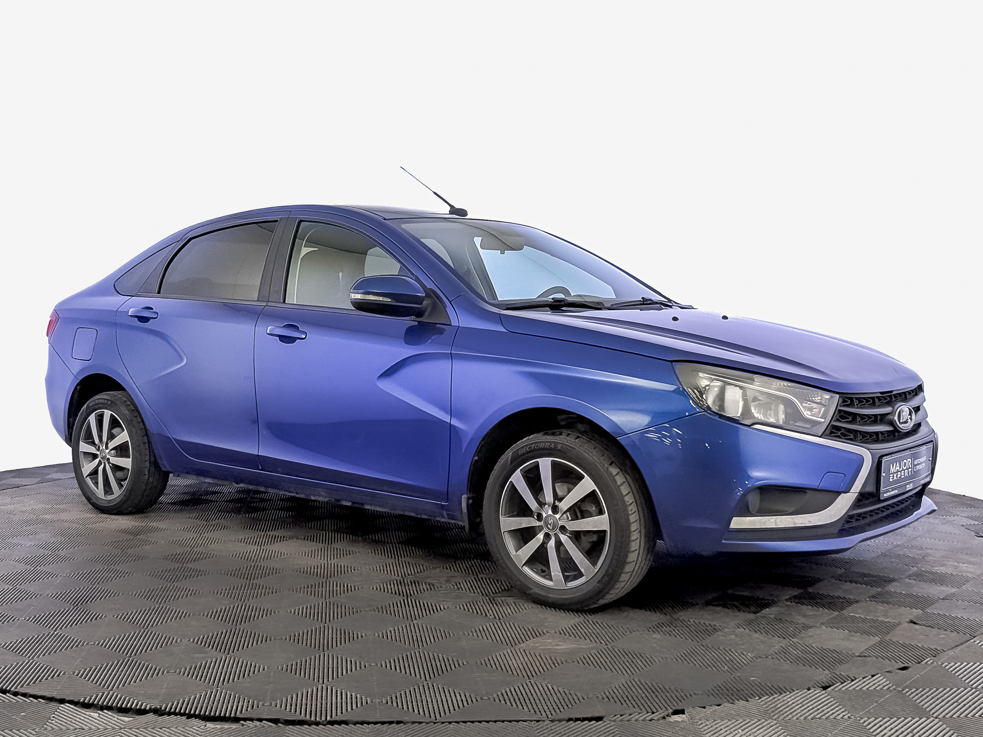 LADA Vesta 1.60 (113 л.с), автомат, 2021, пробег 118 000 км