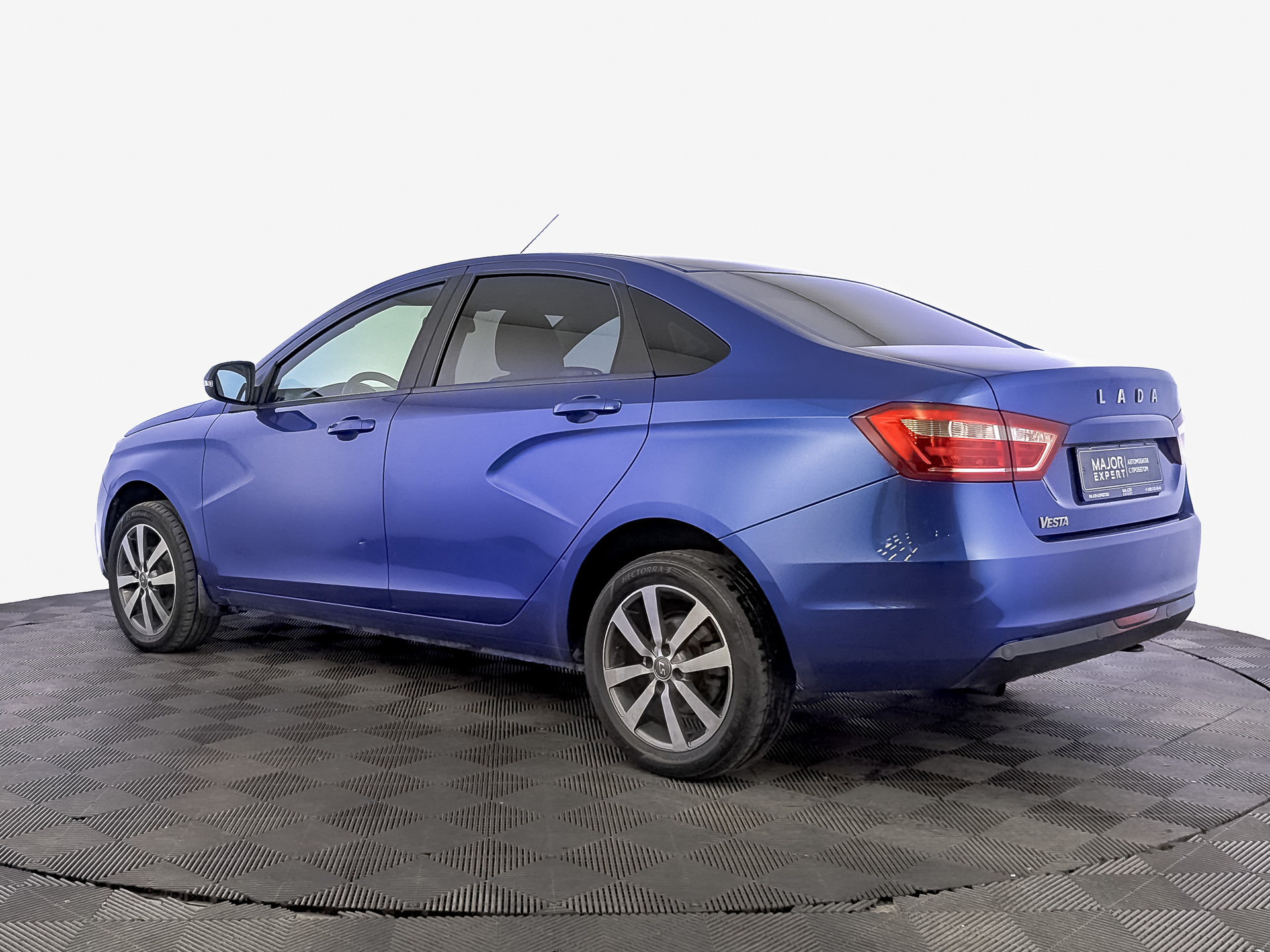 LADA Vesta 1.60 (113 л.с), автомат, 2021, пробег 118 000 км