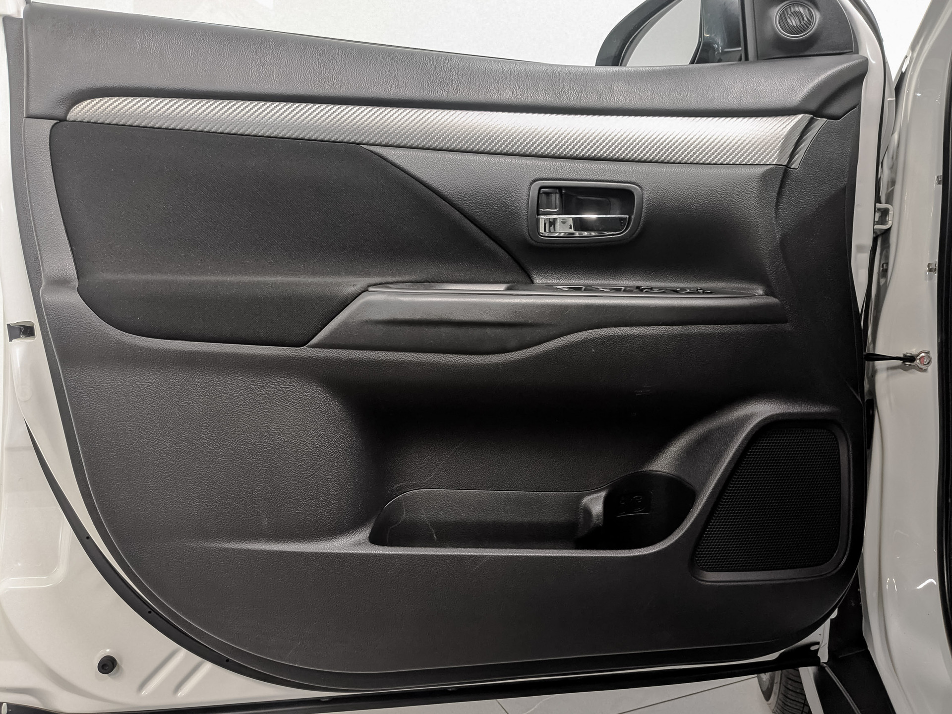 MITSUBISHI Outlander 2.00 (146 л.с), автомат, 2018, пробег 51 500 км