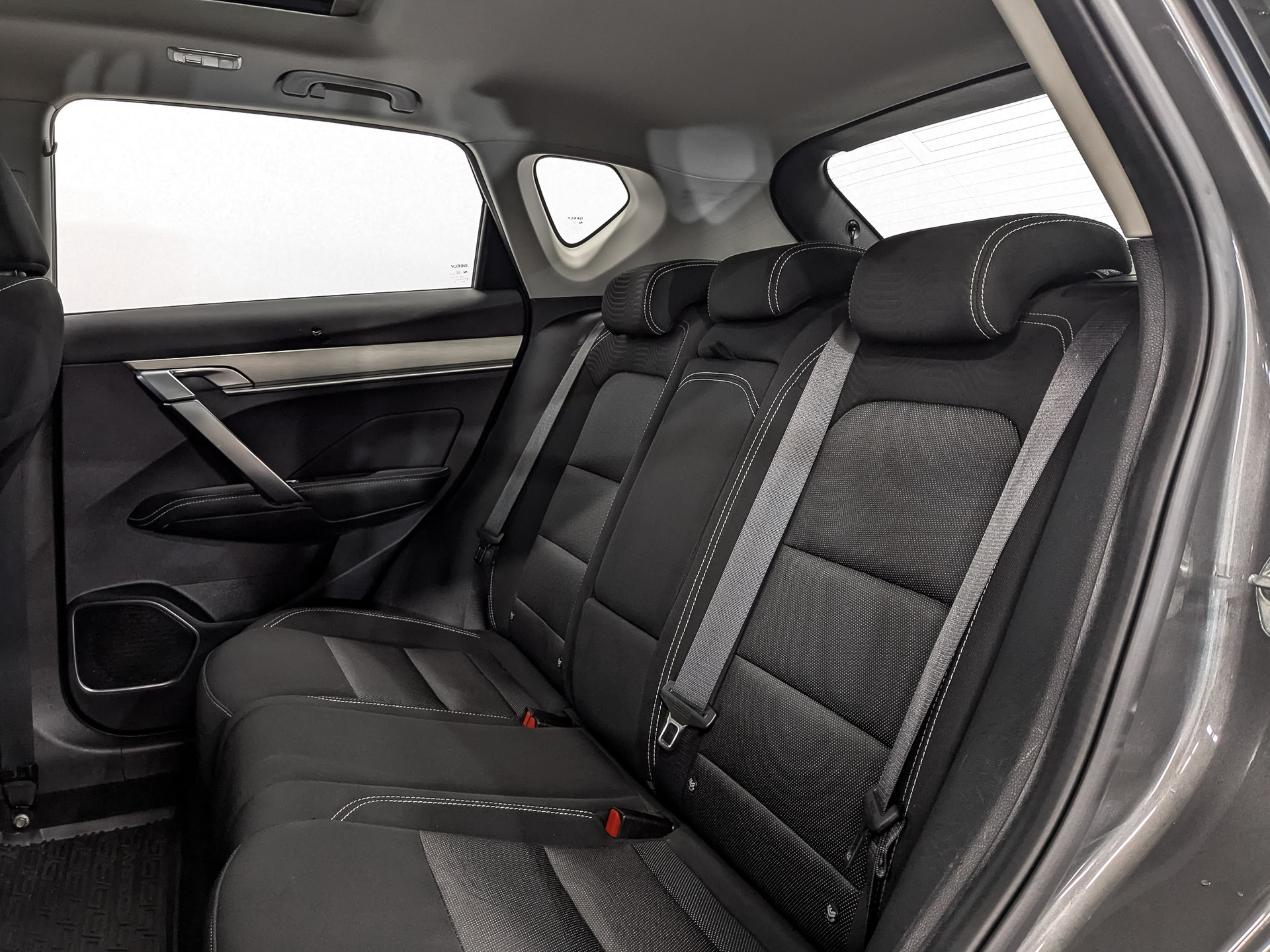 GEELY Coolray 1.50 (149 л.с), автомат, 2023, пробег 114 986 км