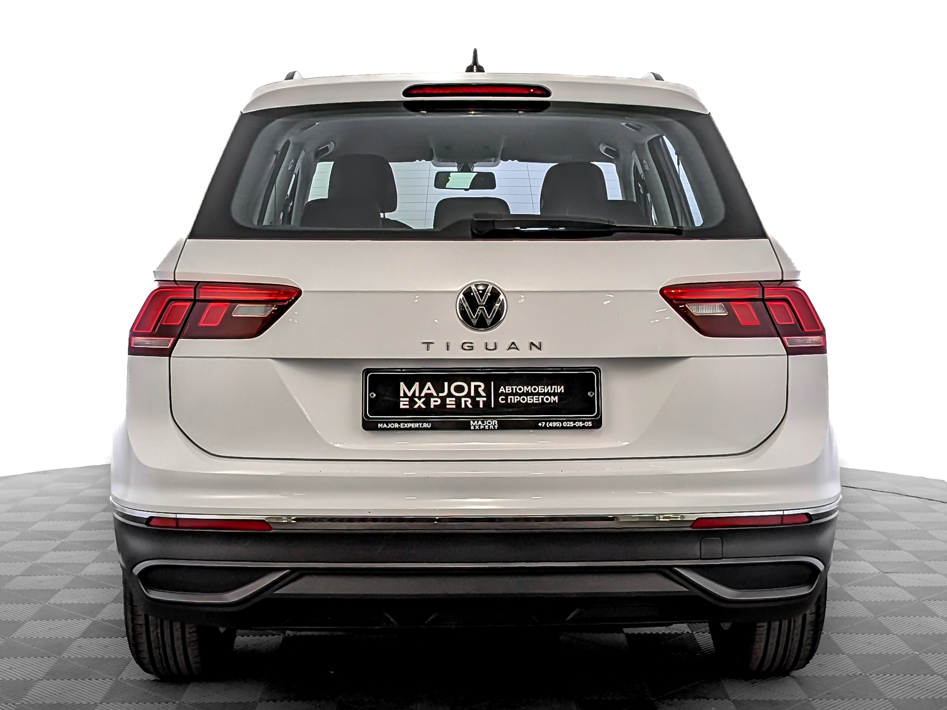 VOLKSWAGEN Tiguan 1.40 (150 л.с), автомат, 2021, пробег 59 202 км