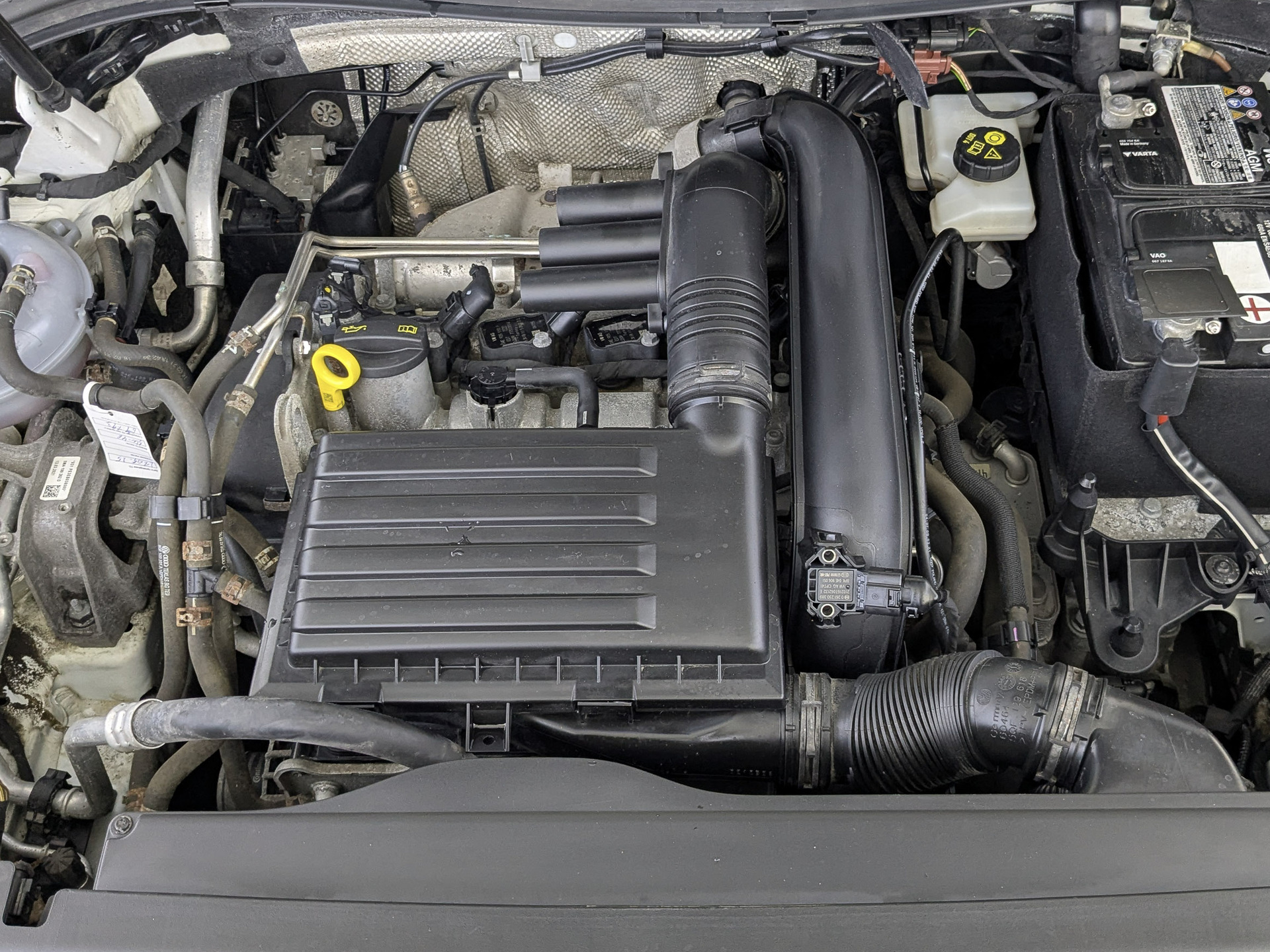 VOLKSWAGEN Tiguan 1.40 (150 л.с), автомат, 2021, пробег 59 202 км