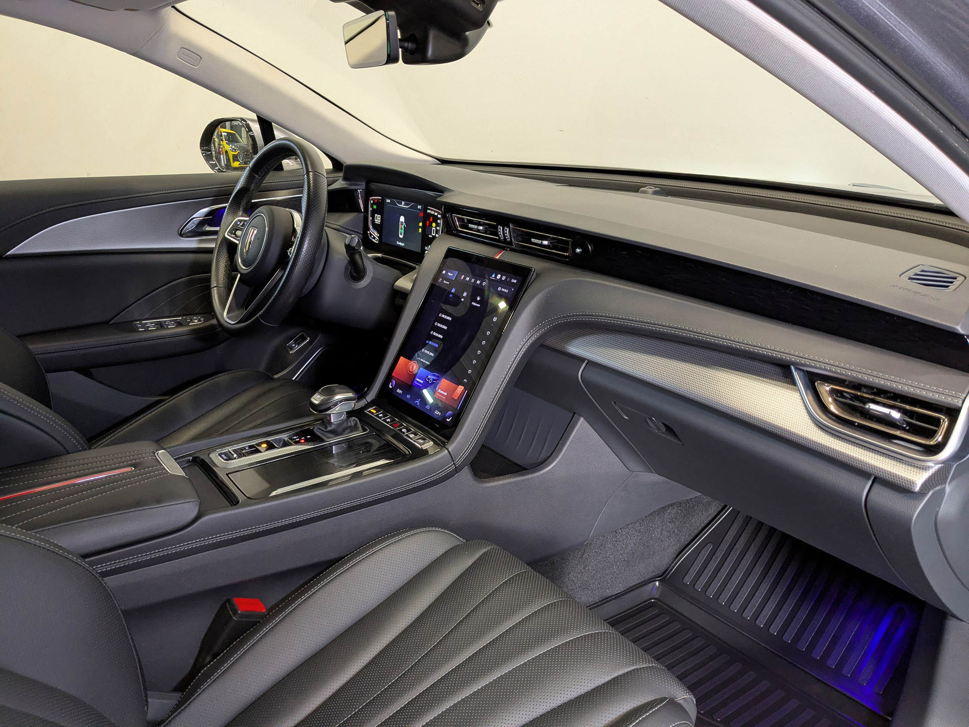 HONGQI H5 II 2.00 (218 л.с), автомат, 2024, пробег 73 061 км