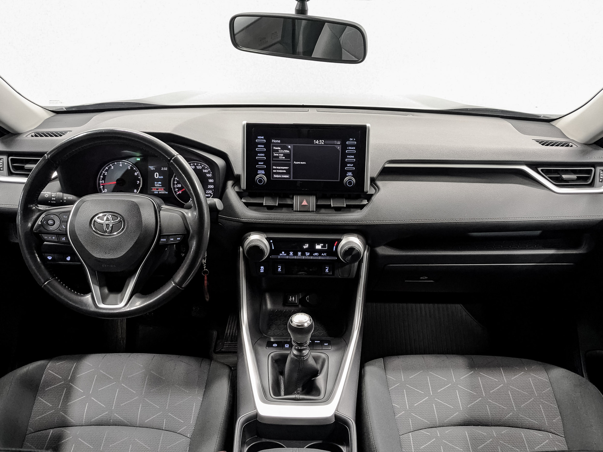 TOYOTA Rav-4 2.00 (149 л.с), механическая, 2020, пробег 64 300 км
