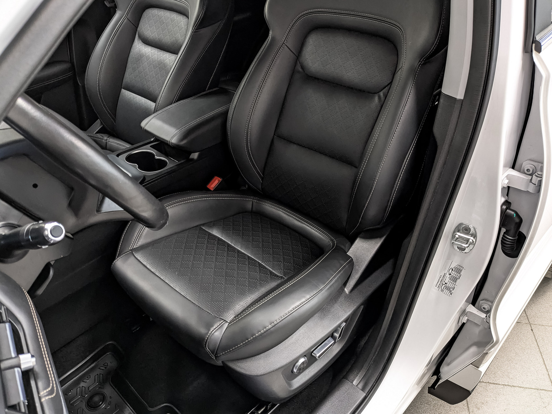 CHERY Tiggo 8 1.50 (147 л.с), автомат, 2021, пробег 54 198 км
