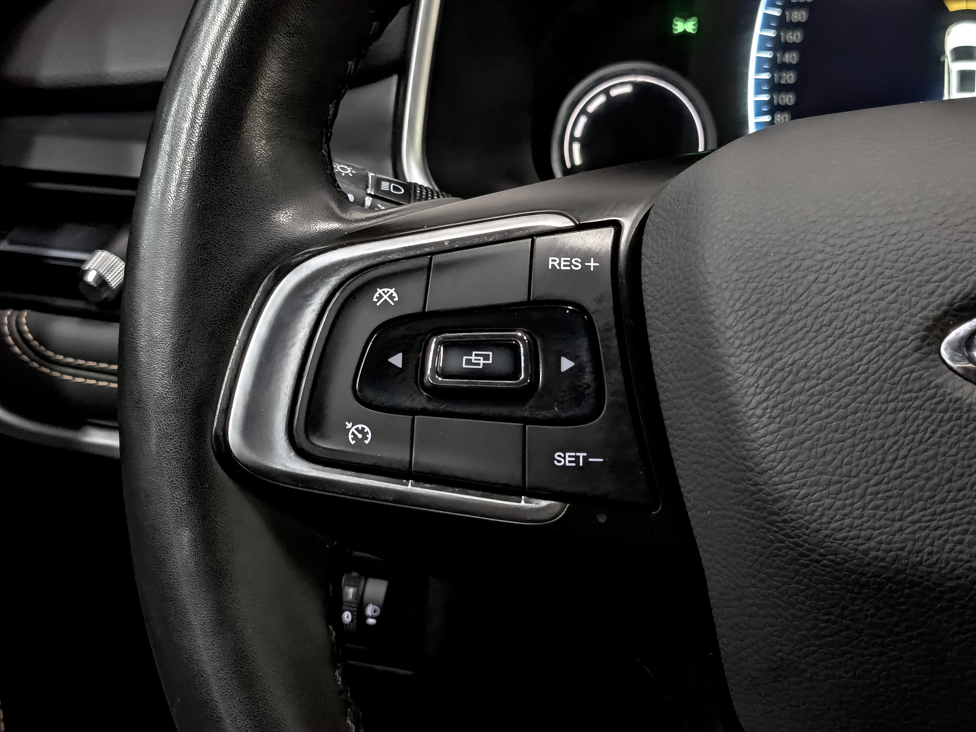 CHERY Tiggo 8 1.50 (147 л.с), автомат, 2021, пробег 54 198 км