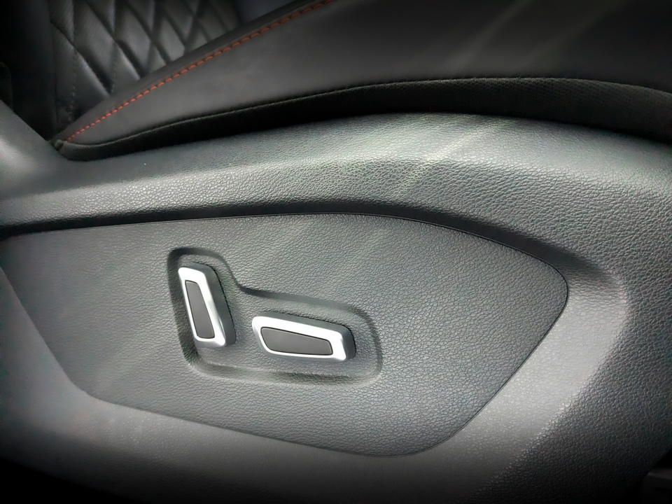 JAC T9