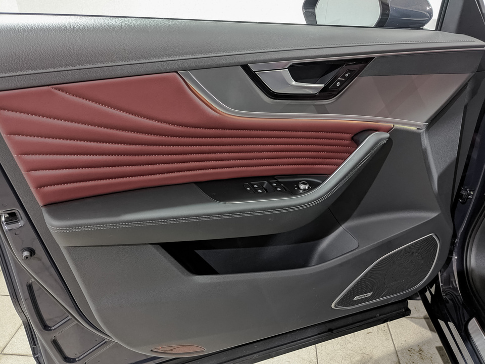 Фото Hongqi HS5 с пробегом 27323 км