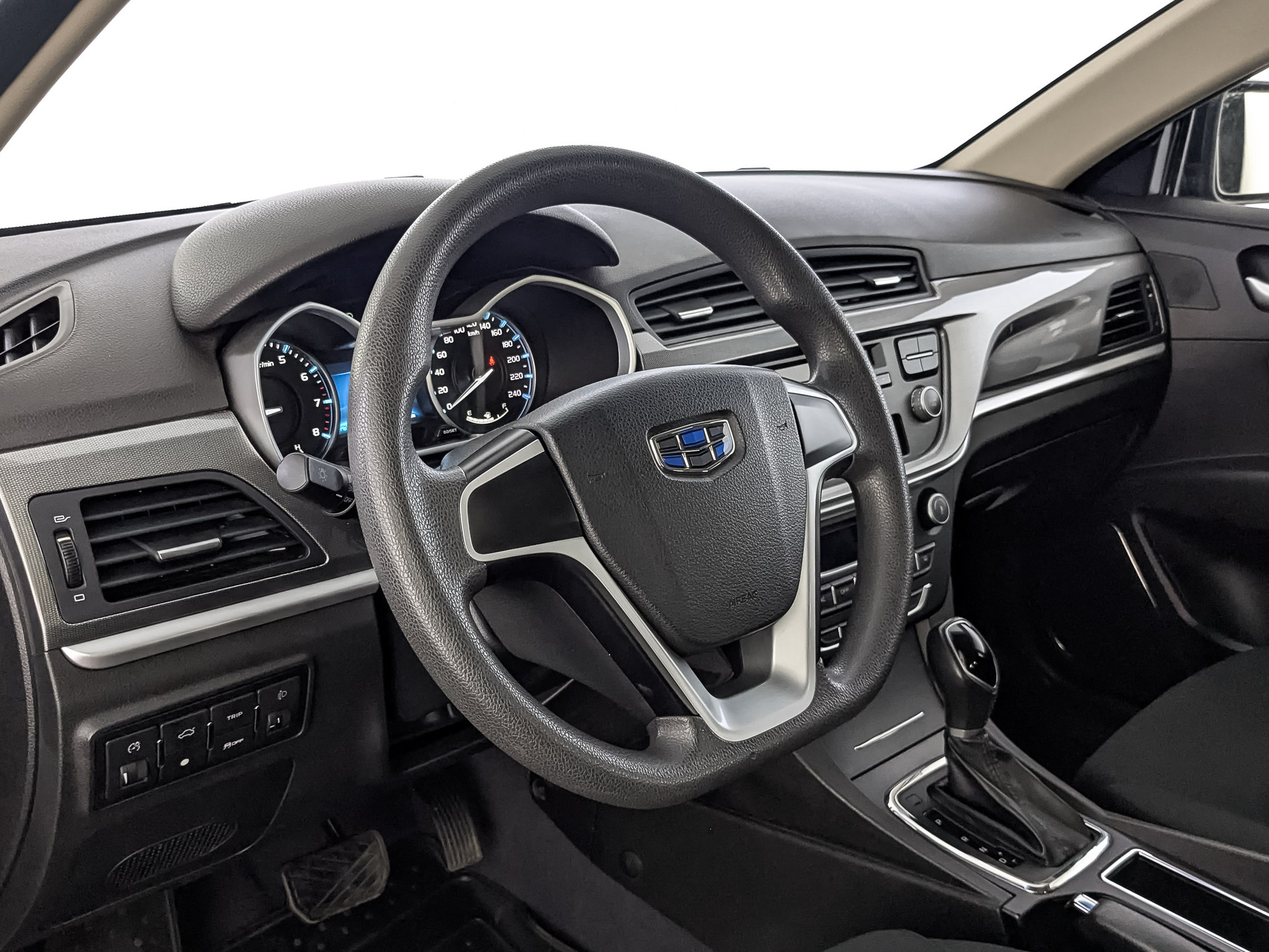 GEELY Emgrand 7 1.80 (133 л.с), автомат, 2019, пробег 55 915 км