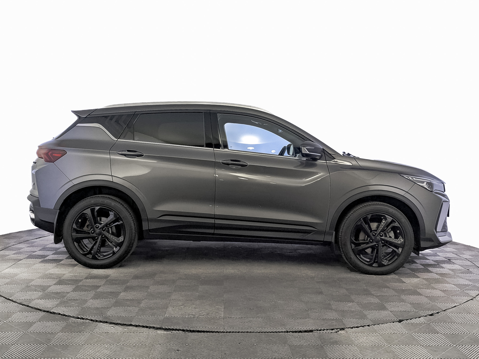 GEELY Coolray 1.50 (147 л.с), автомат, 2023, пробег 85 213 км