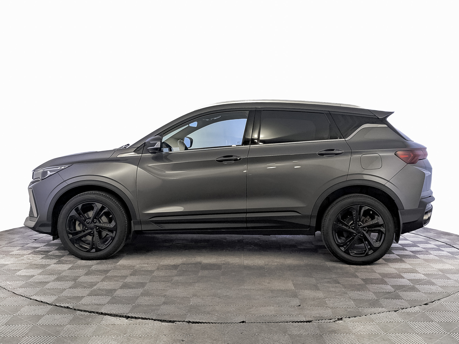 GEELY Coolray 1.50 (147 л.с), автомат, 2023, пробег 85 213 км
