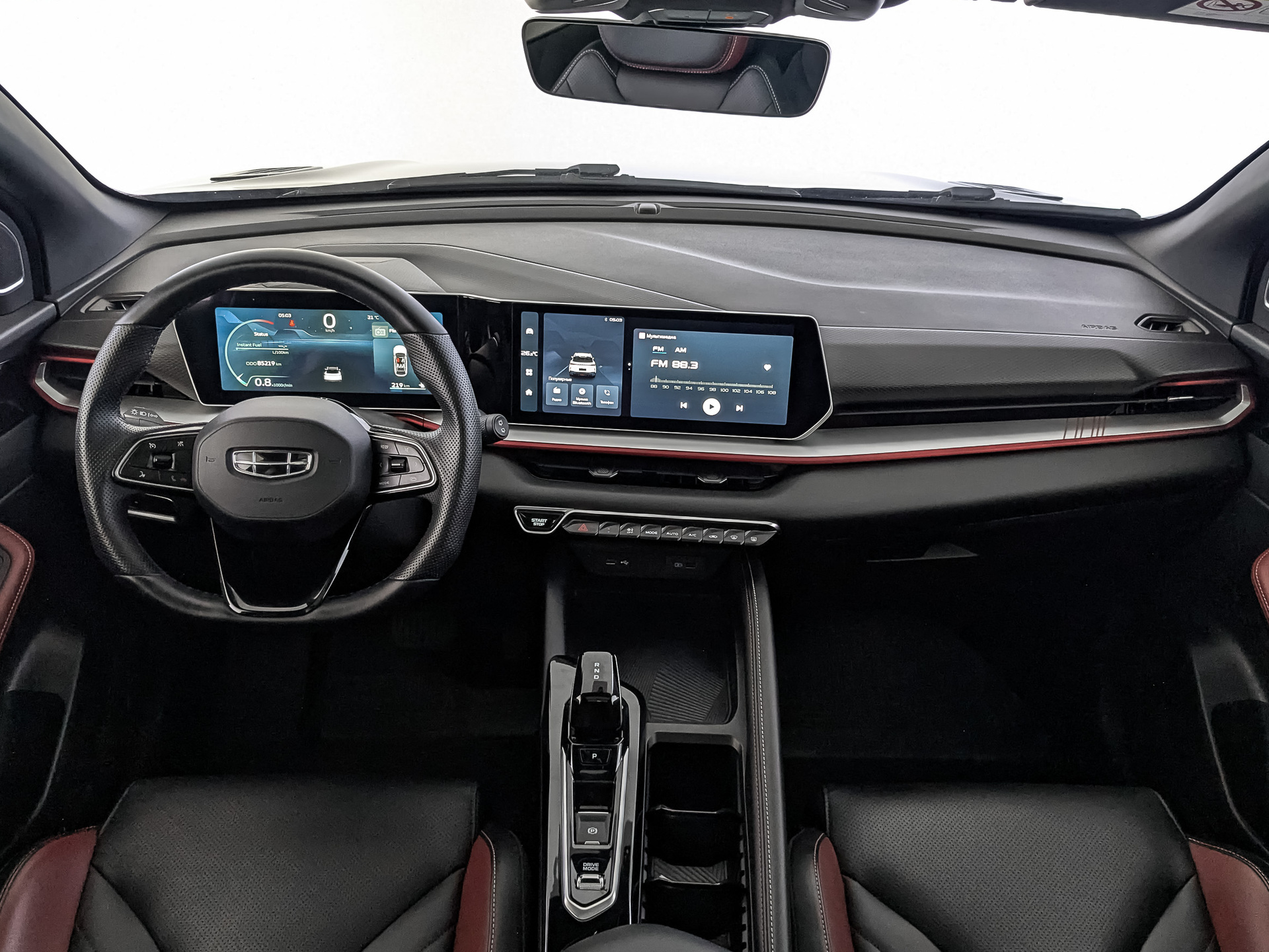 GEELY Coolray 1.50 (147 л.с), автомат, 2023, пробег 85 213 км